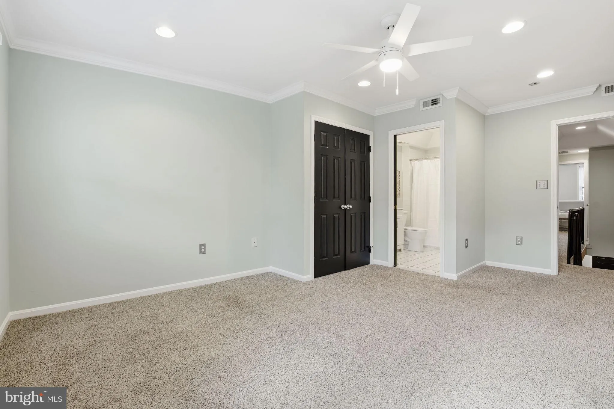 Baltimore, Maryland 21224, United States, 3 Bedrooms Bedrooms, ,3 BathroomsBathrooms,Residential,Active,245118