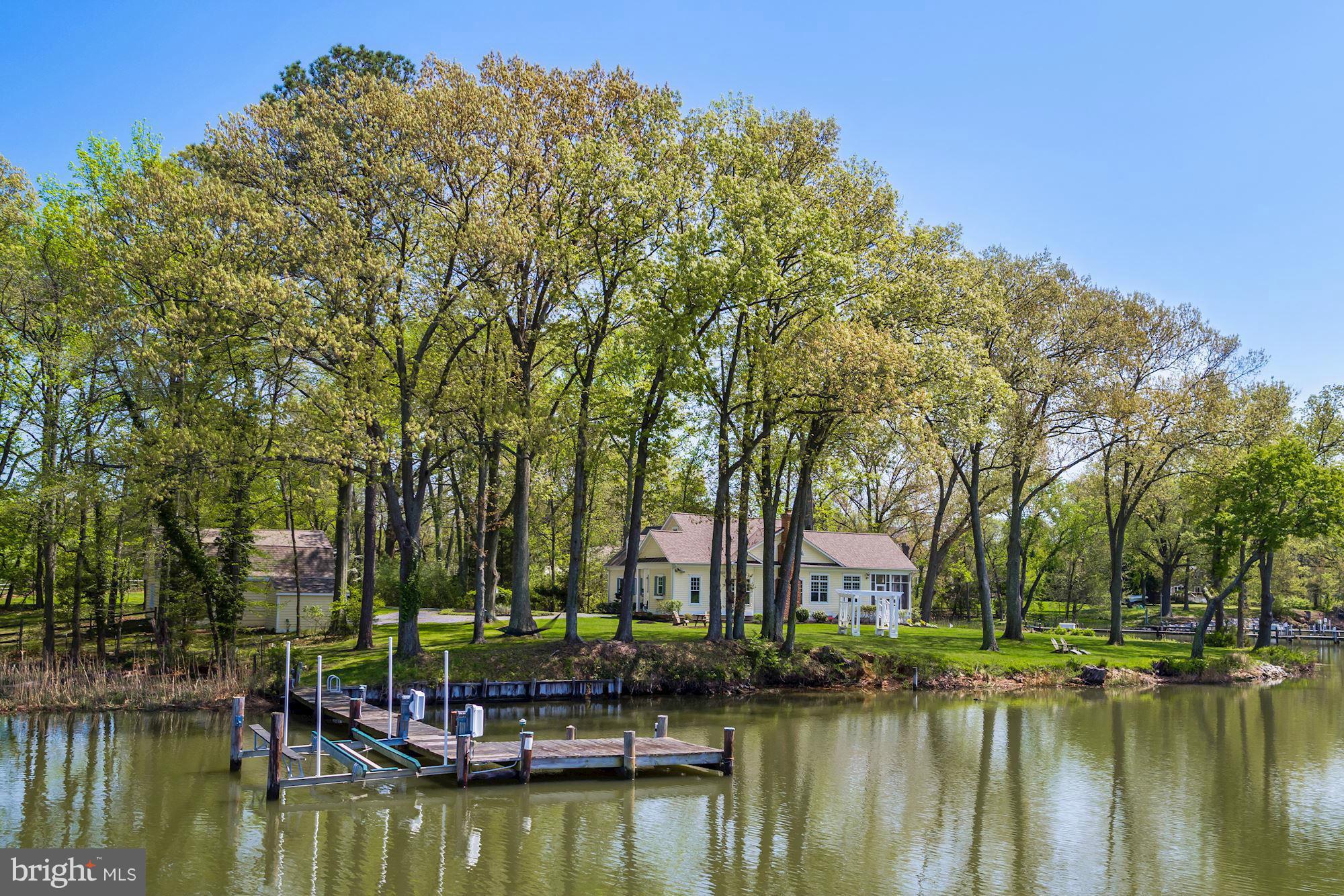 HICKORY RIDGE - Residential