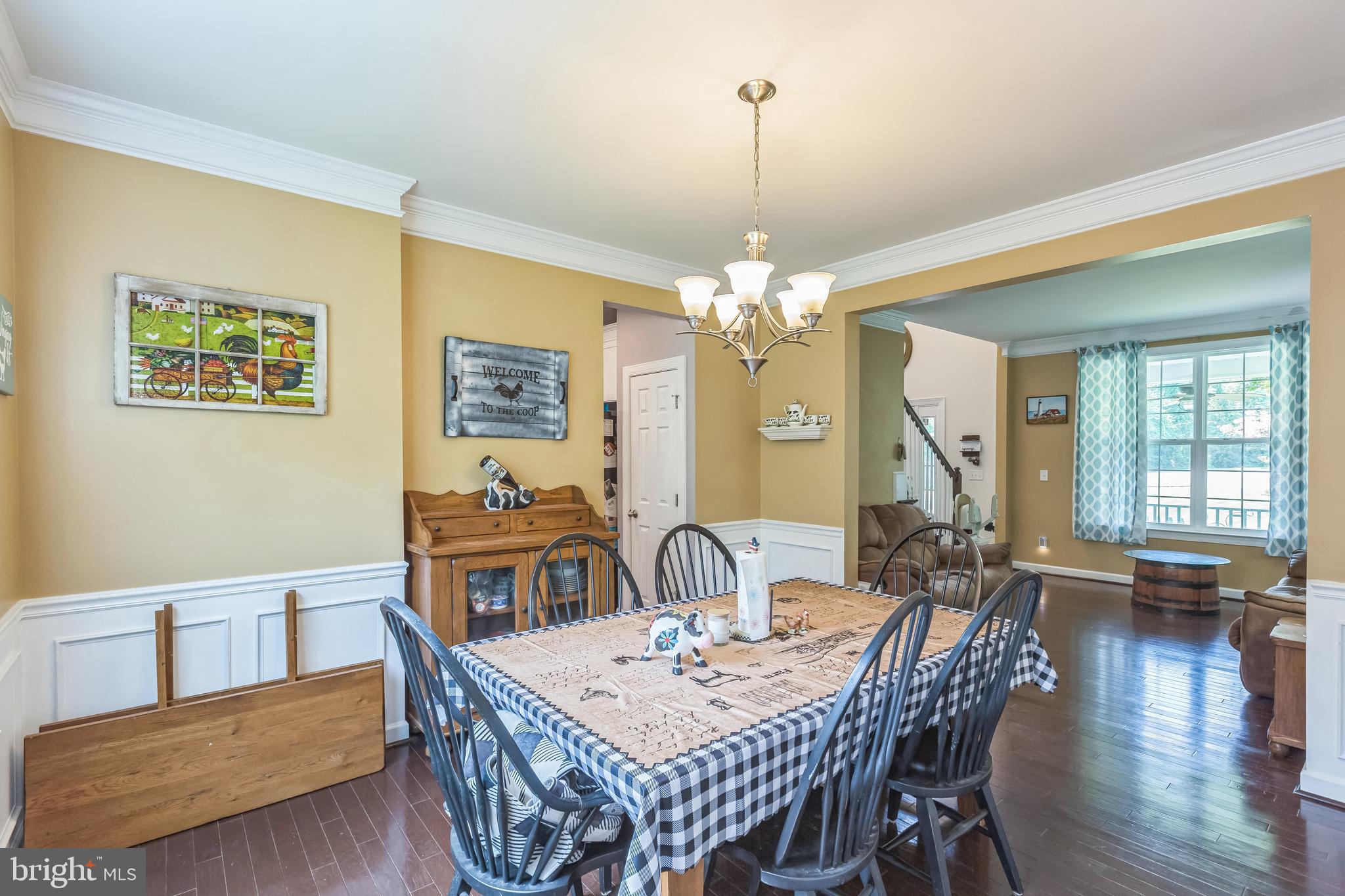 45 DINAS WAY