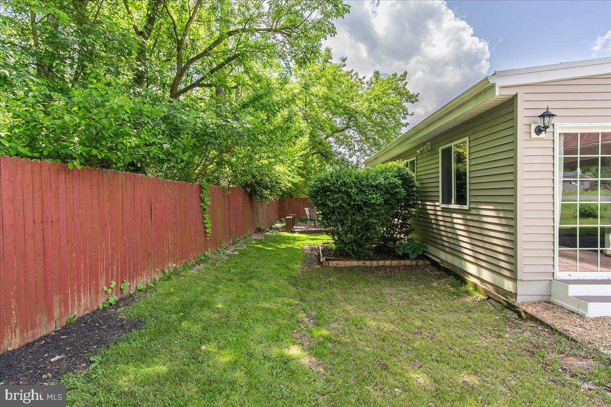 CHIPS MEADOW - Residential