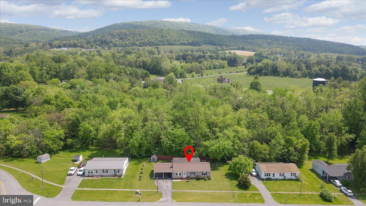 CHIPS MEADOW - Residential