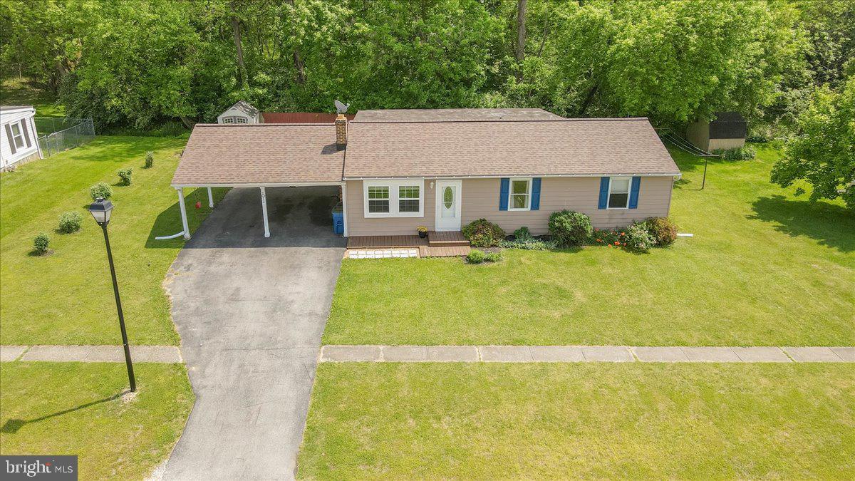 CHIPS MEADOW - Residential