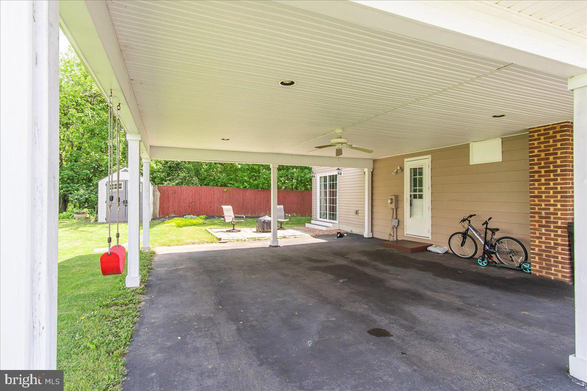 CHIPS MEADOW - Residential