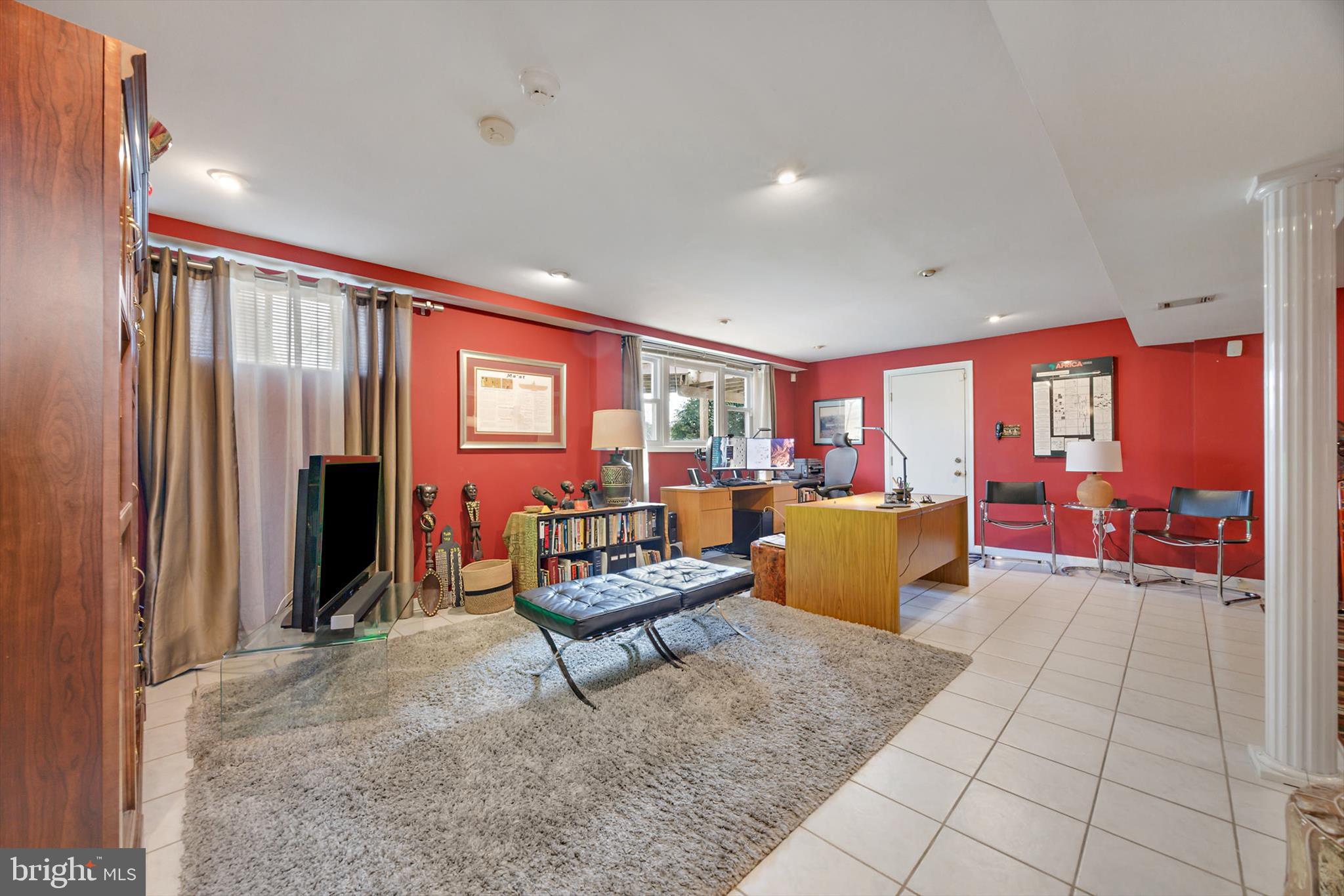 MARY-CATHERINE ESTATES - Residential