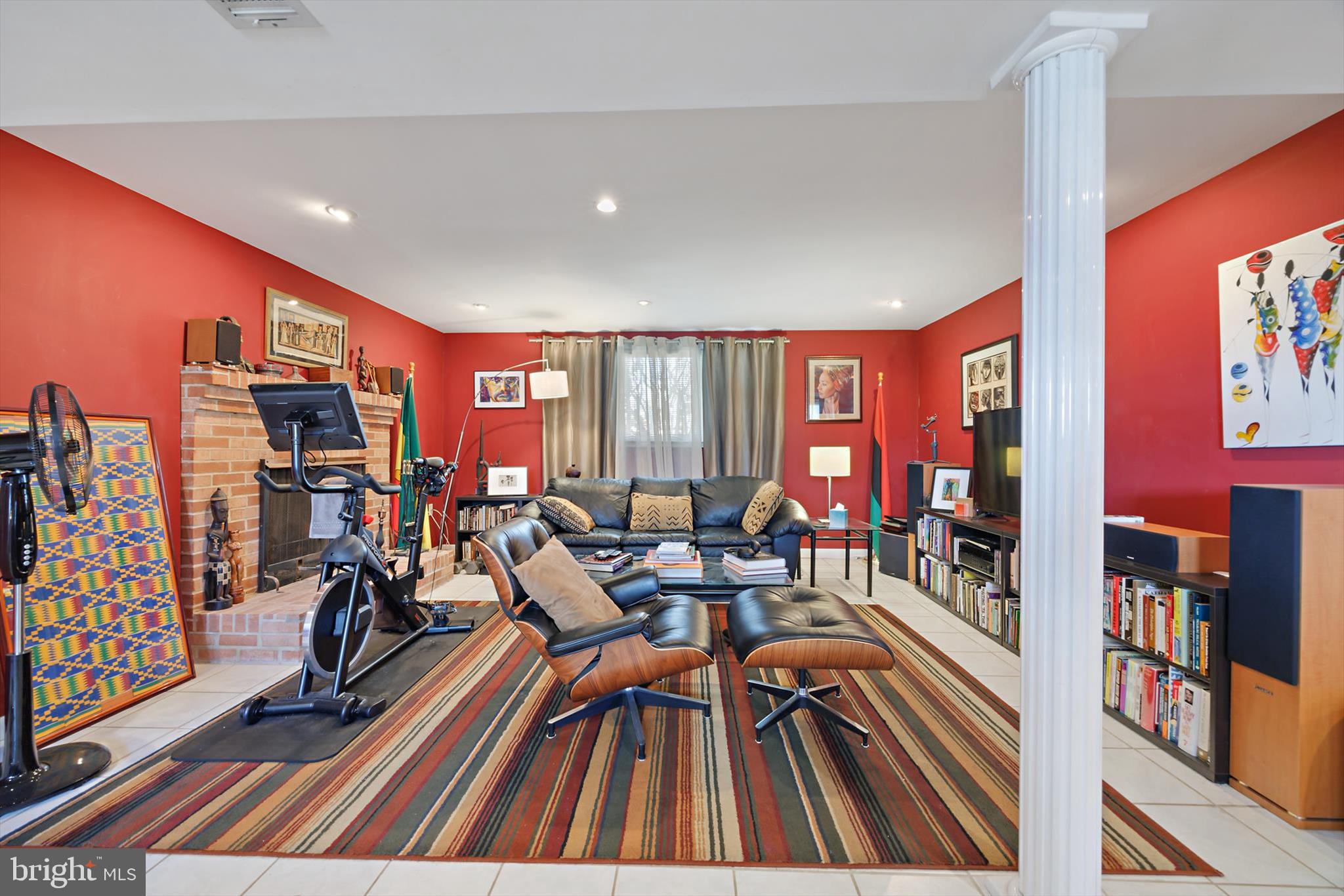 MARY-CATHERINE ESTATES - Residential