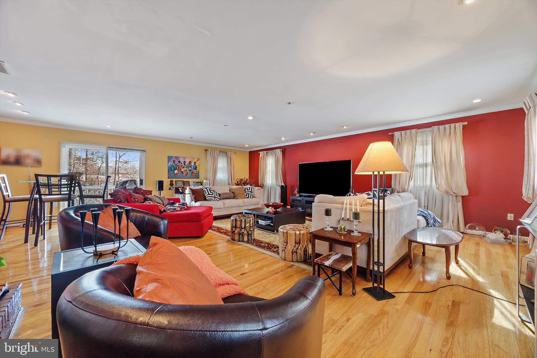 MARY-CATHERINE ESTATES - Residential