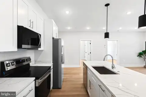 MLS: DCDC2266552