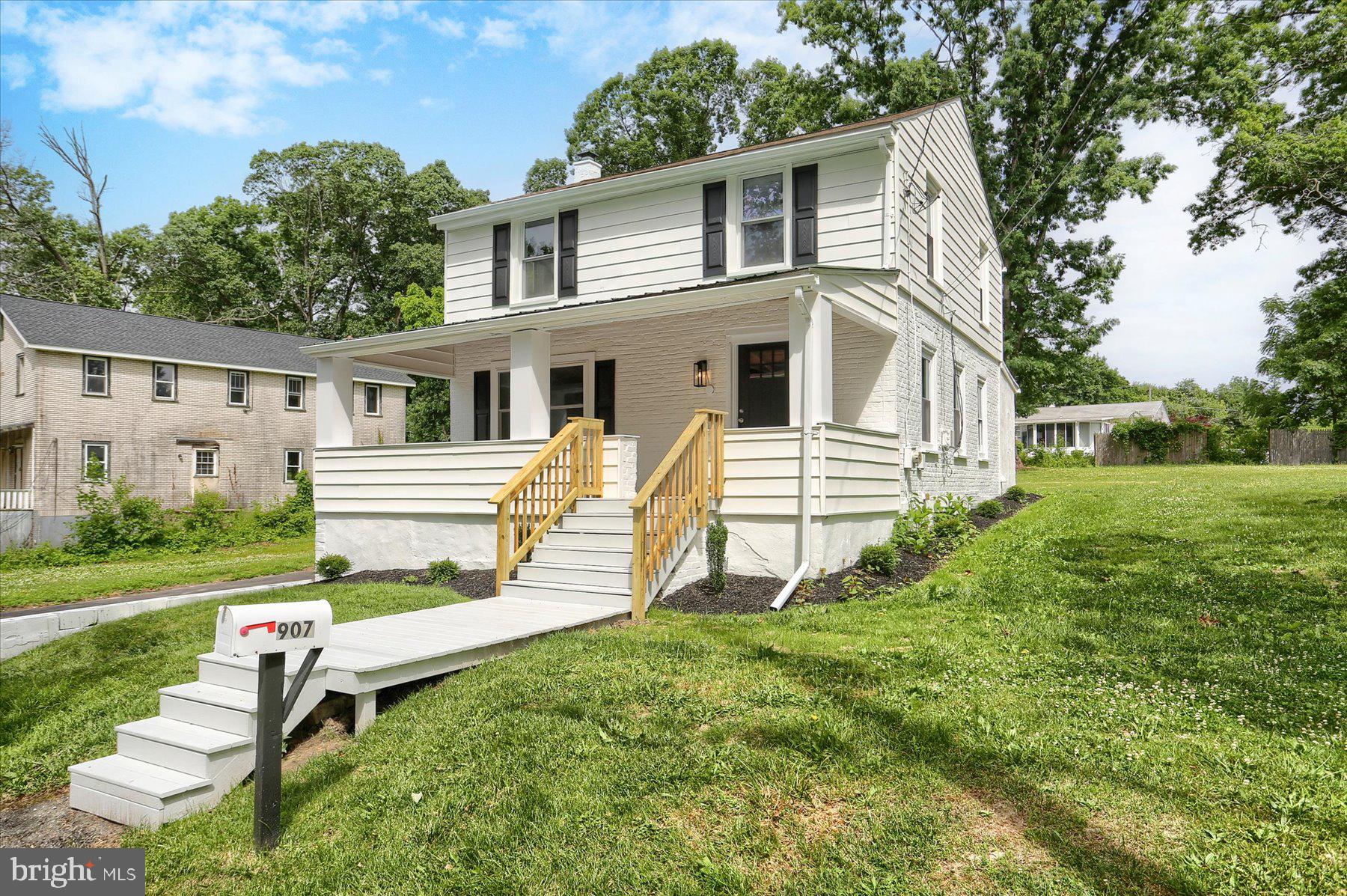 907 GEORGE STREET