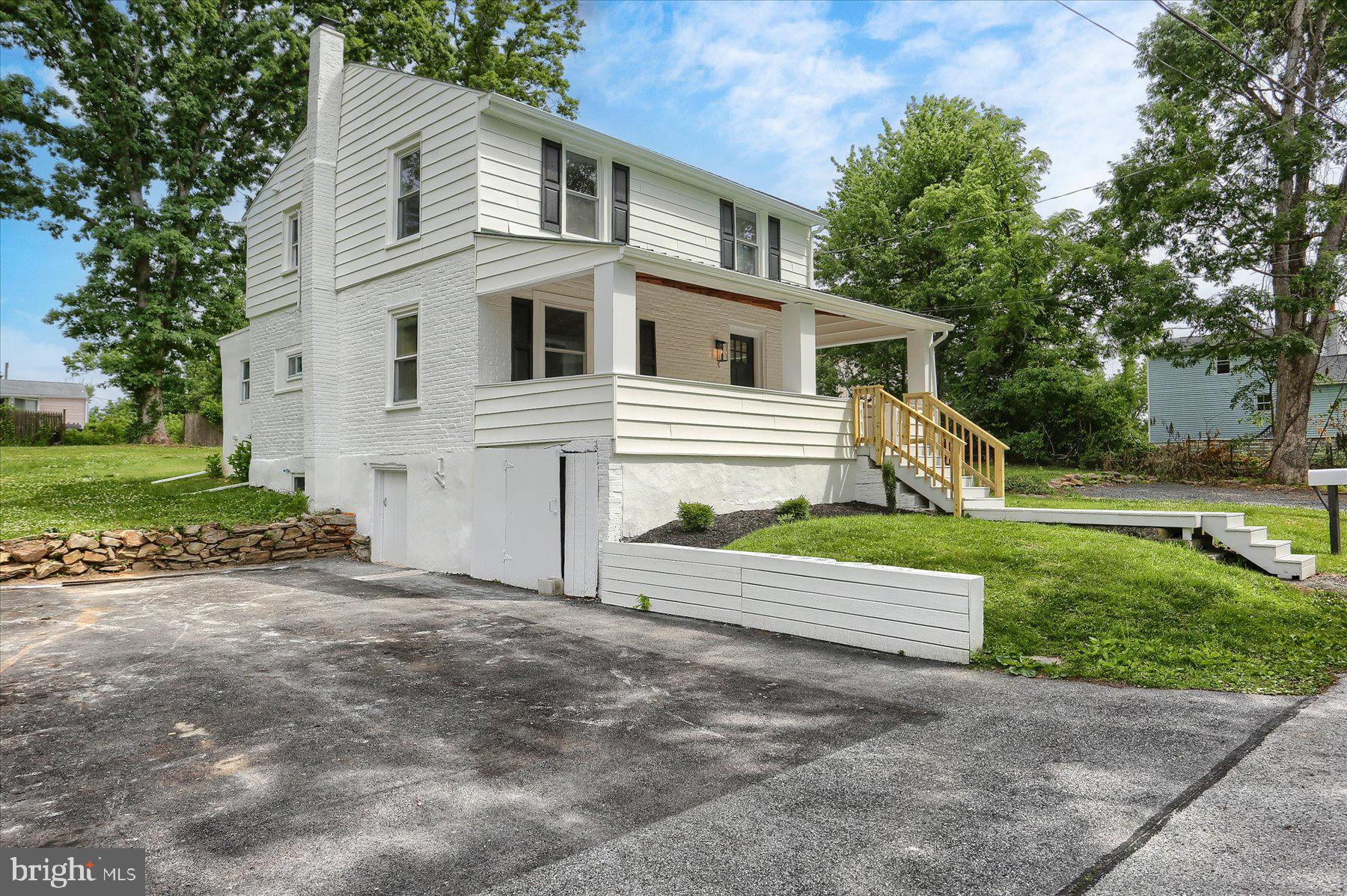 907 GEORGE STREET