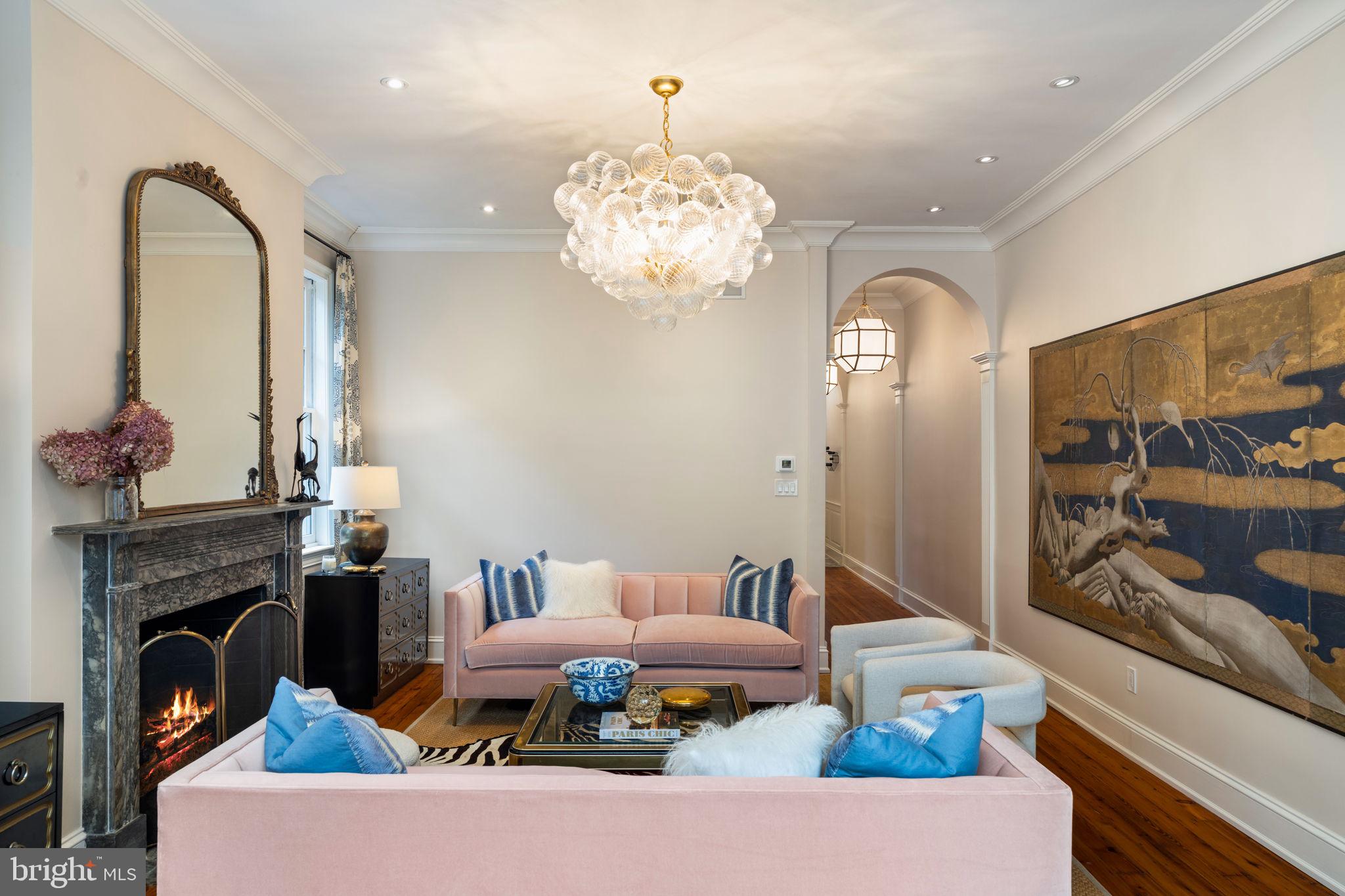 SOCIETY HILL - Residential