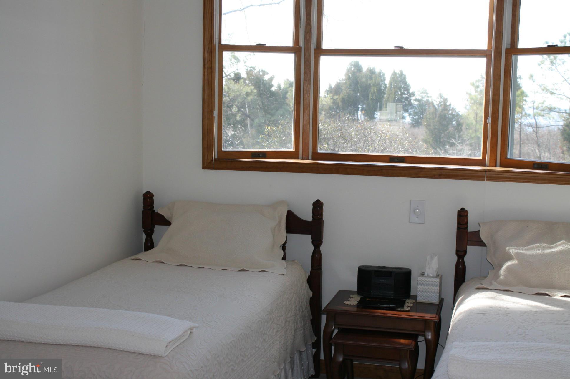 MCKAYS BEACH - Residential