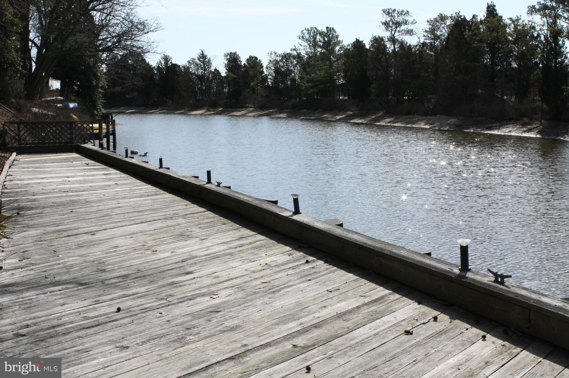 MCKAYS BEACH - Residential