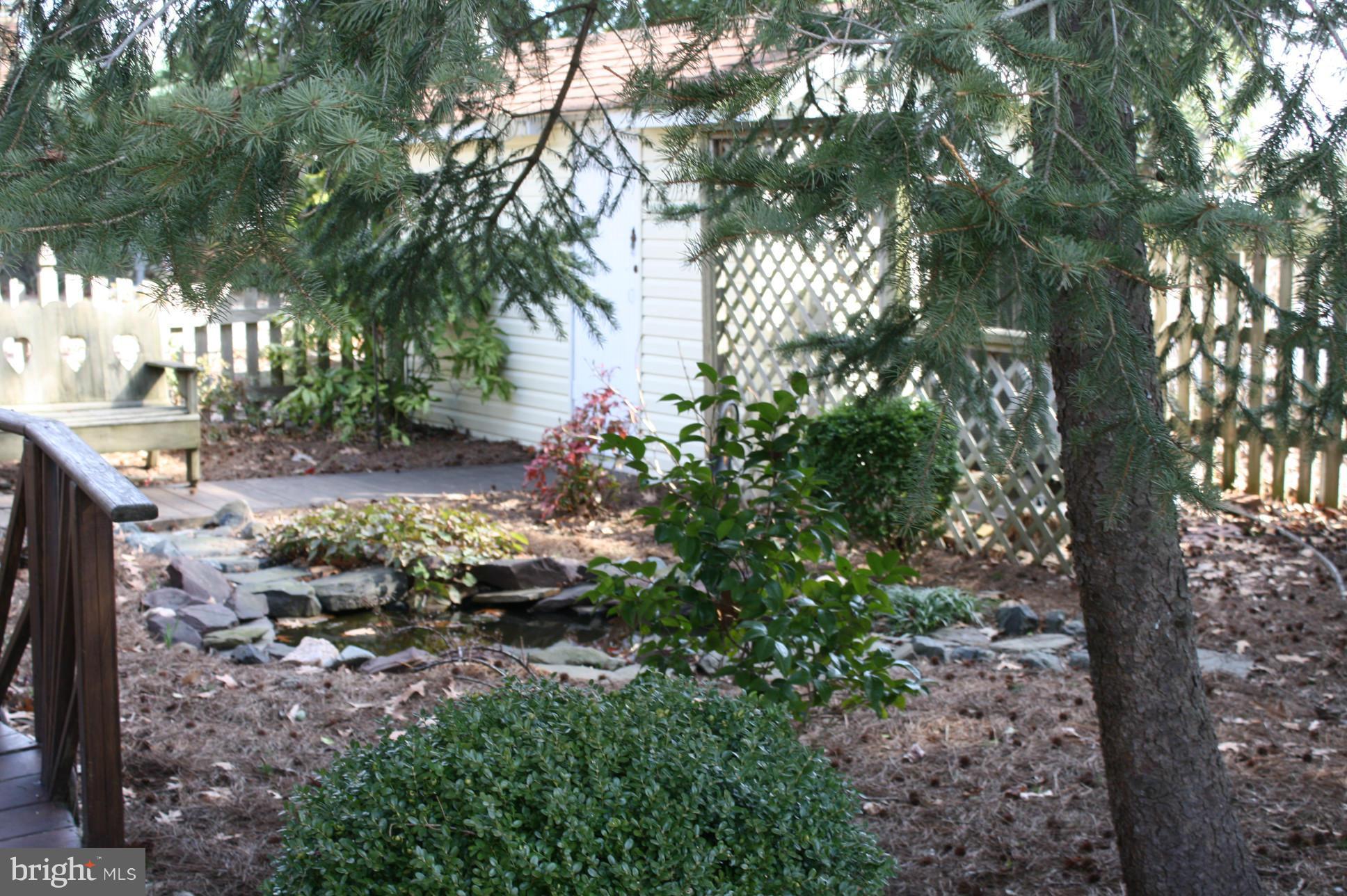 MCKAYS BEACH - Residential