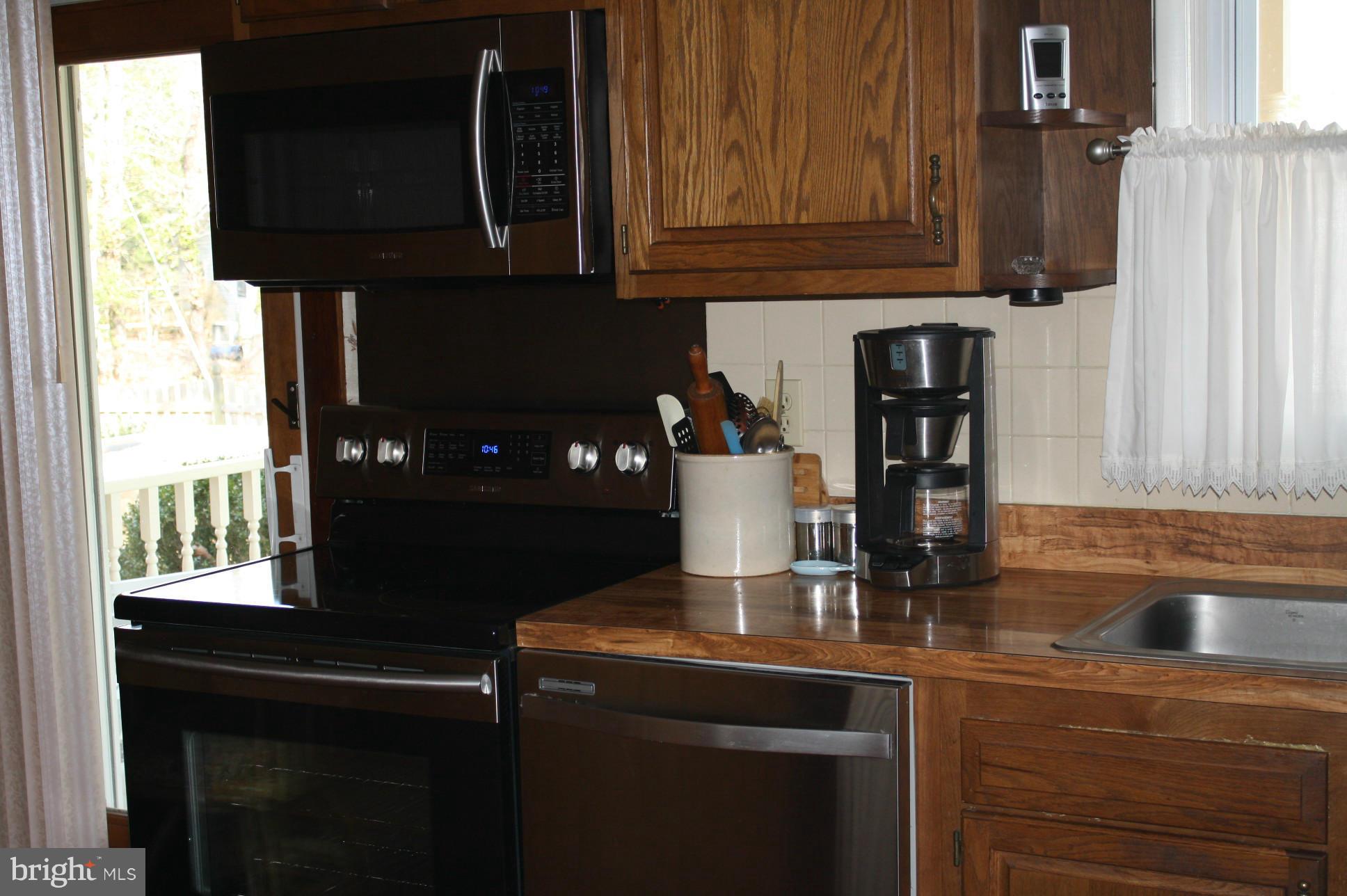 MCKAYS BEACH - Residential