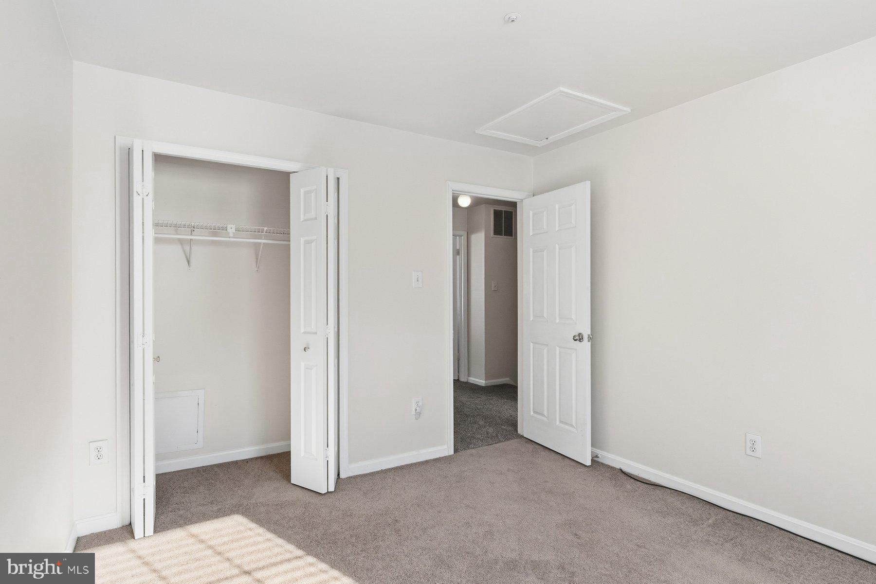 KINGS POINT - Residential Lease