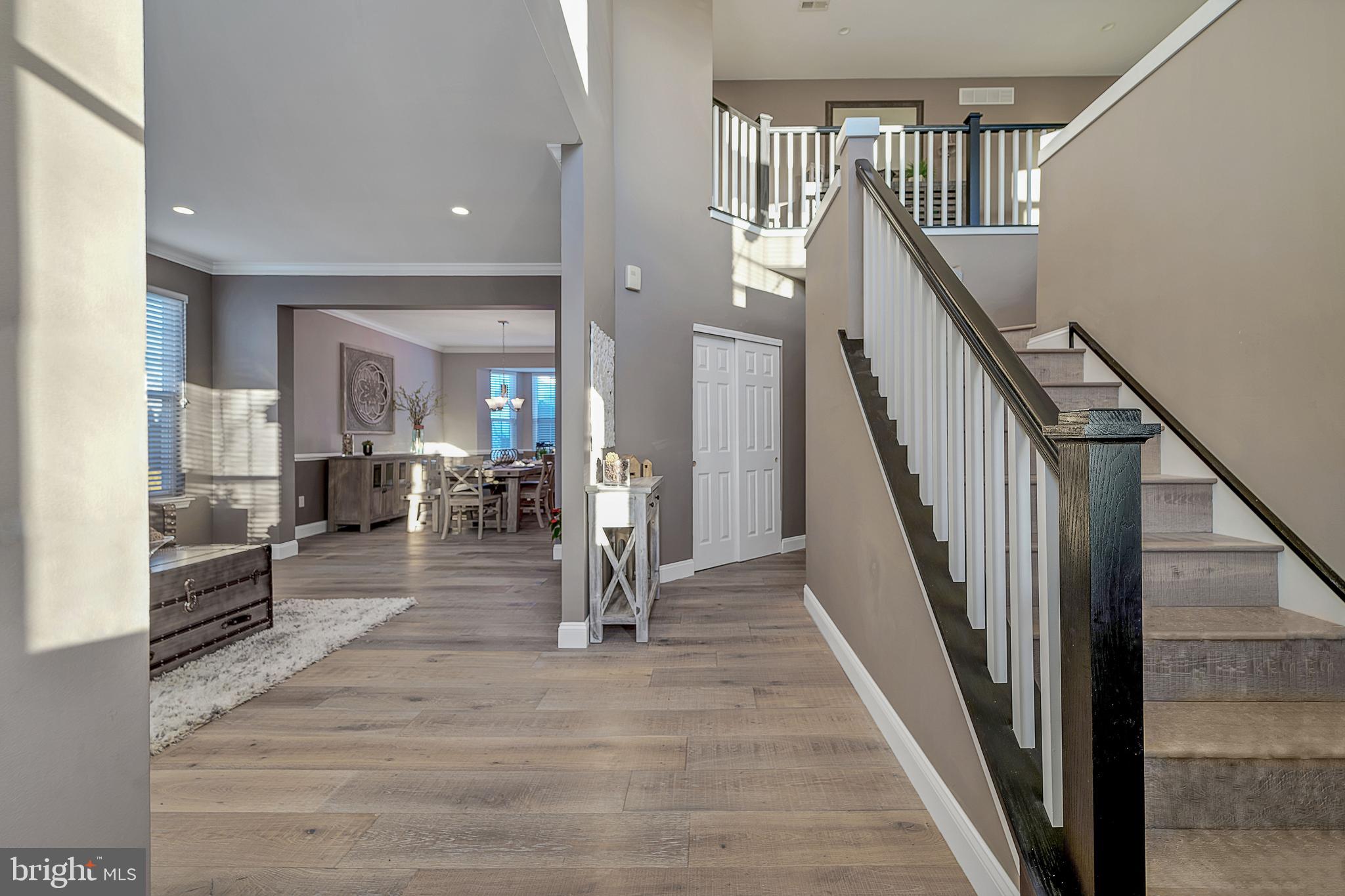 NORTH POINTE - Residential