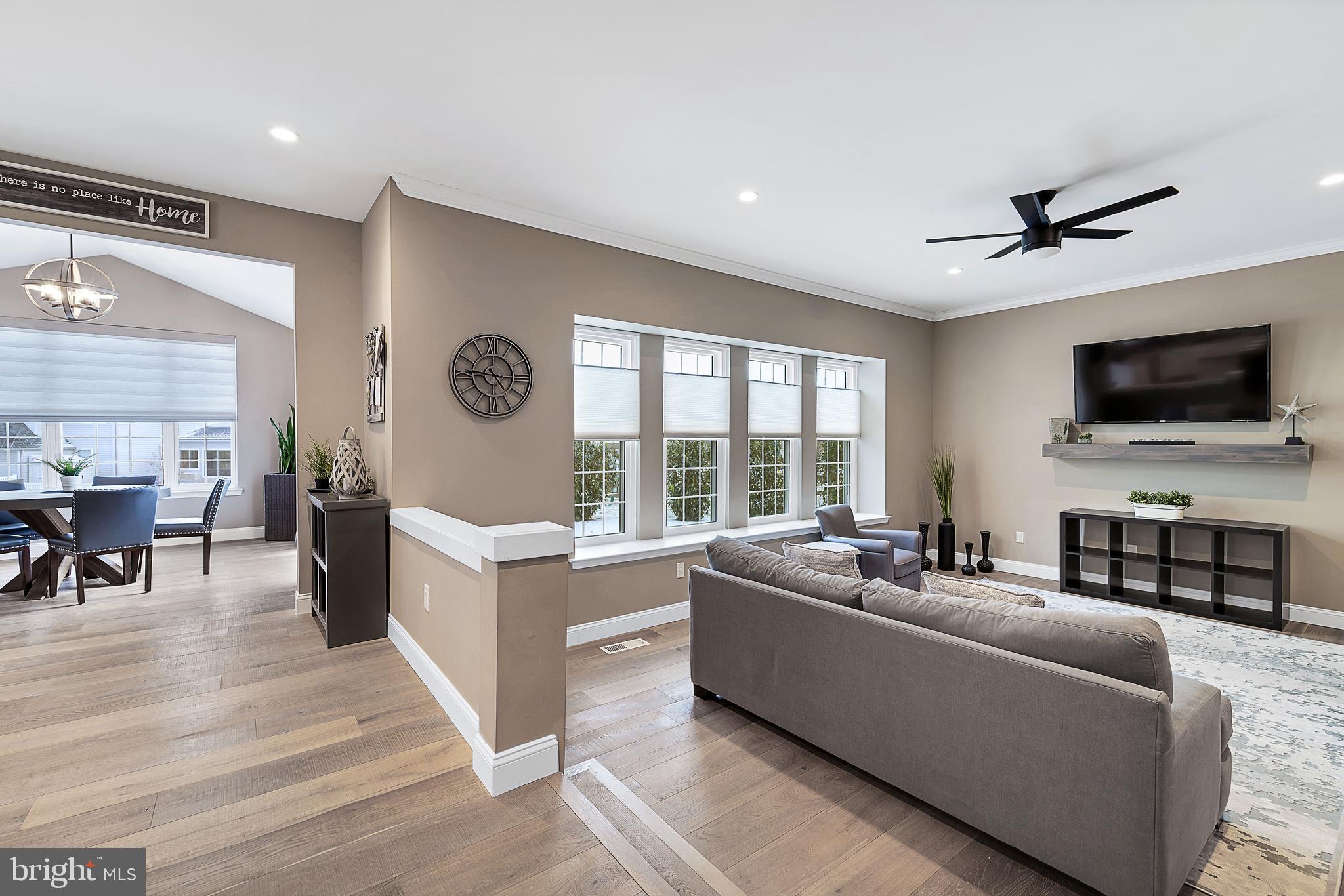 NORTH POINTE - Residential