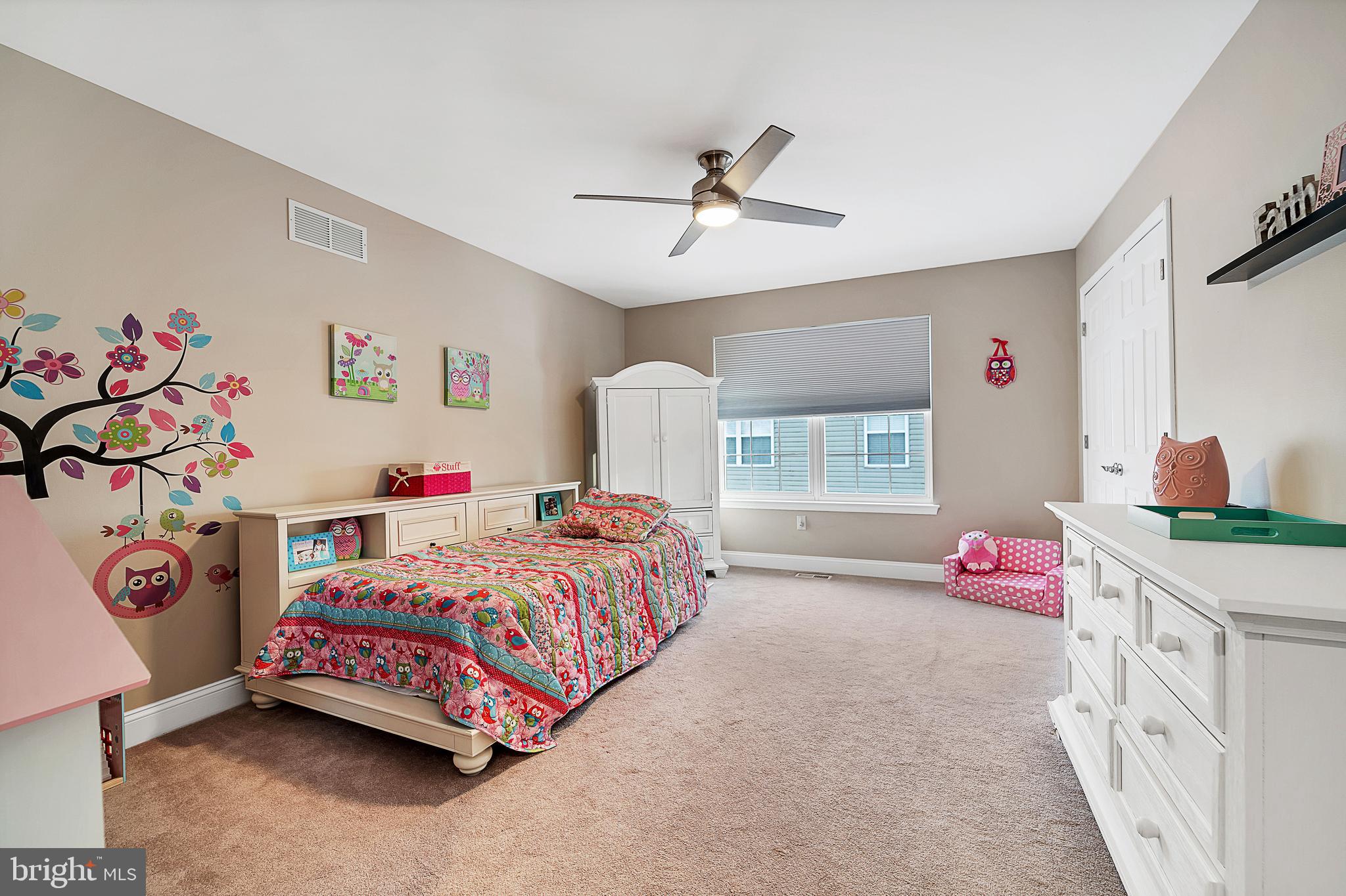 NORTH POINTE - Residential