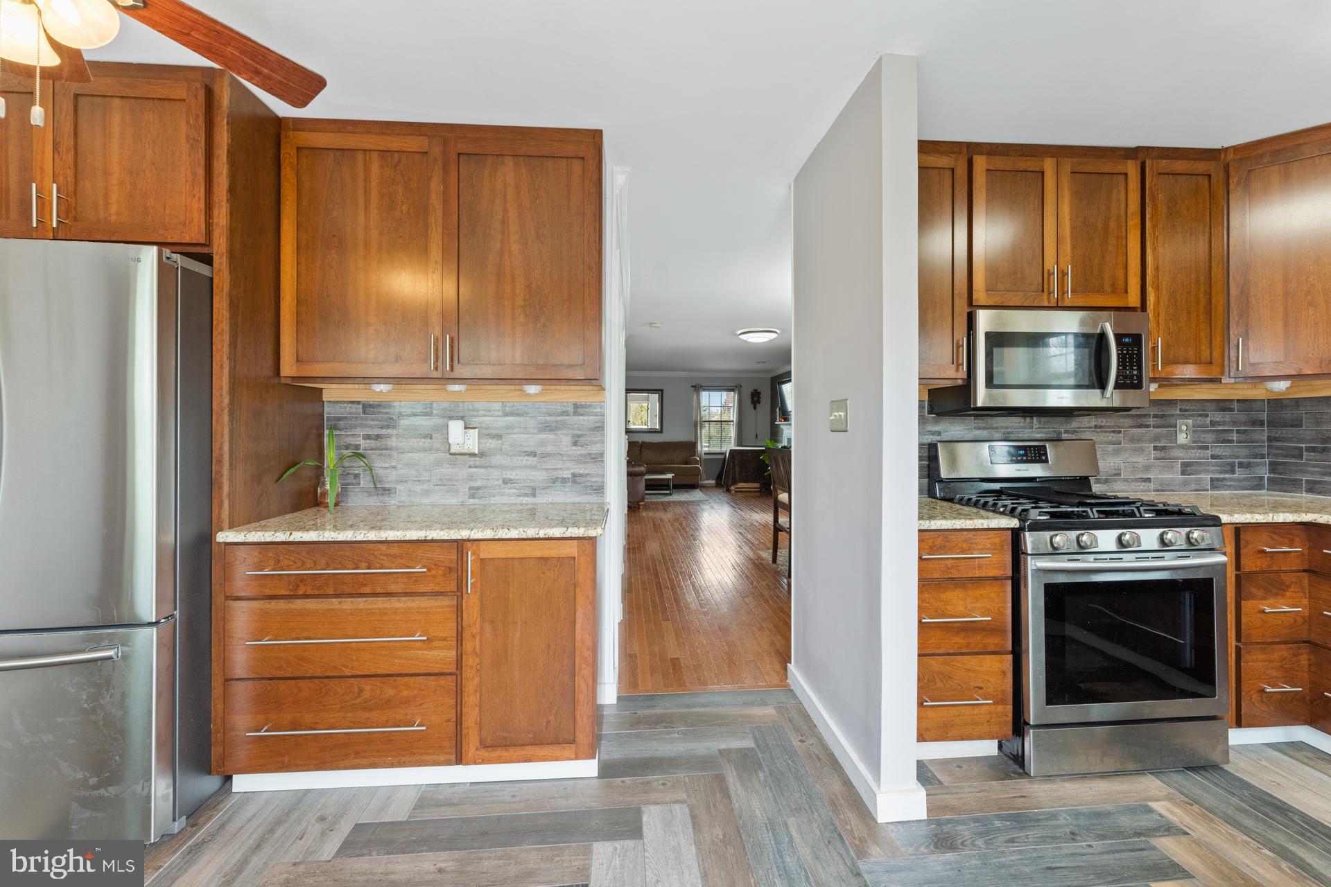 FOX RIDGE - Residential