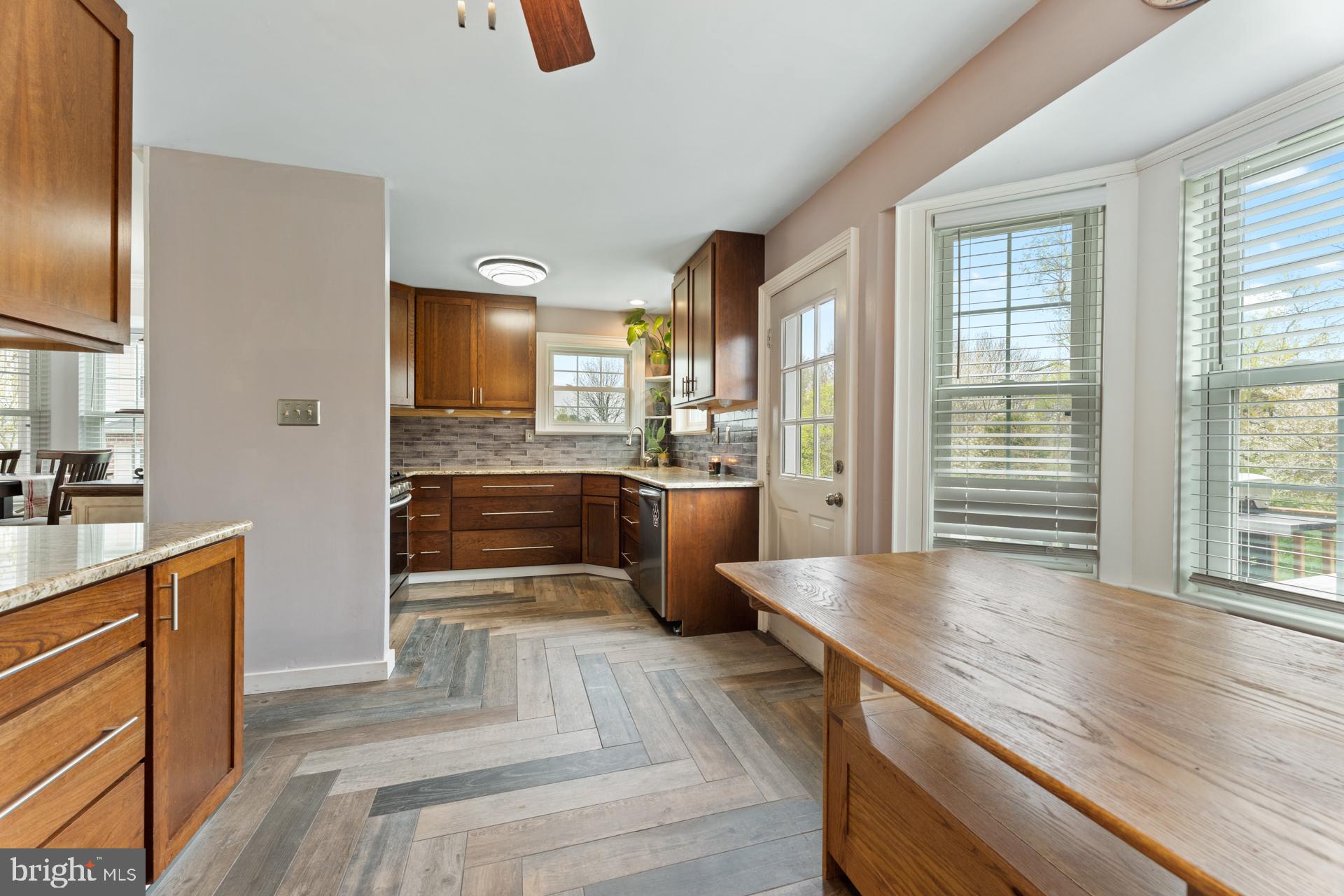 FOX RIDGE - Residential