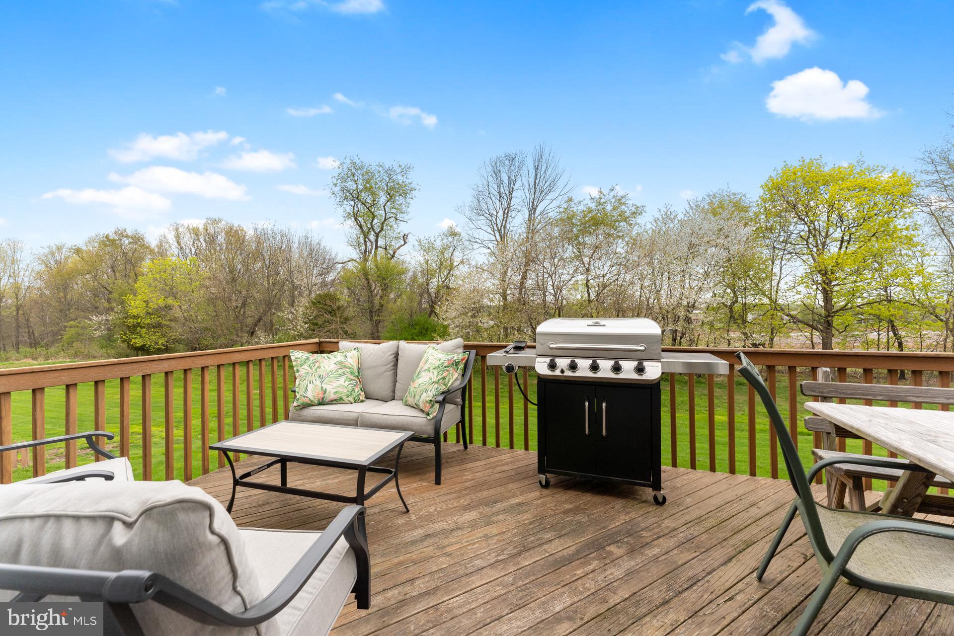 FOX RIDGE - Residential