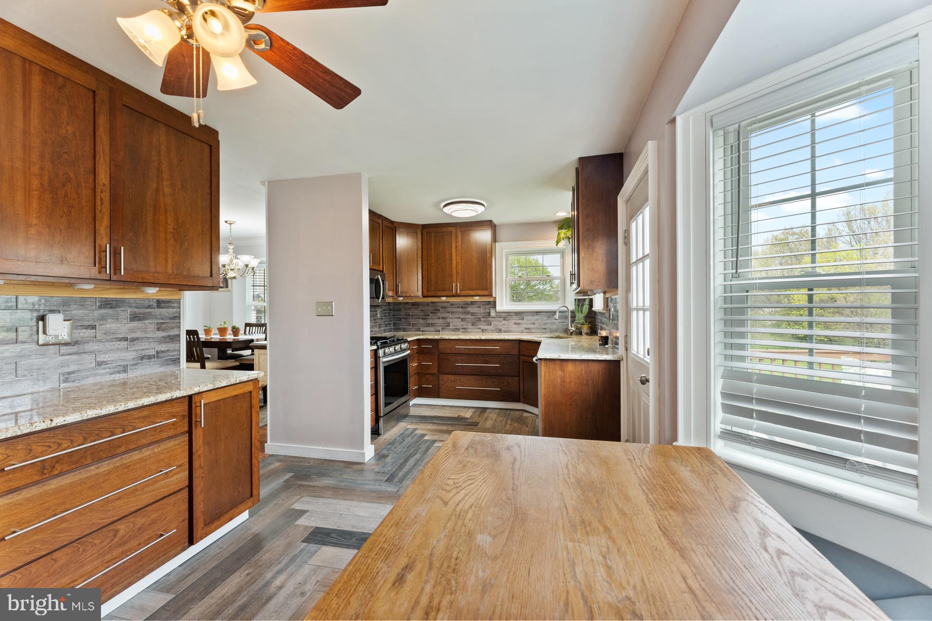 FOX RIDGE - Residential