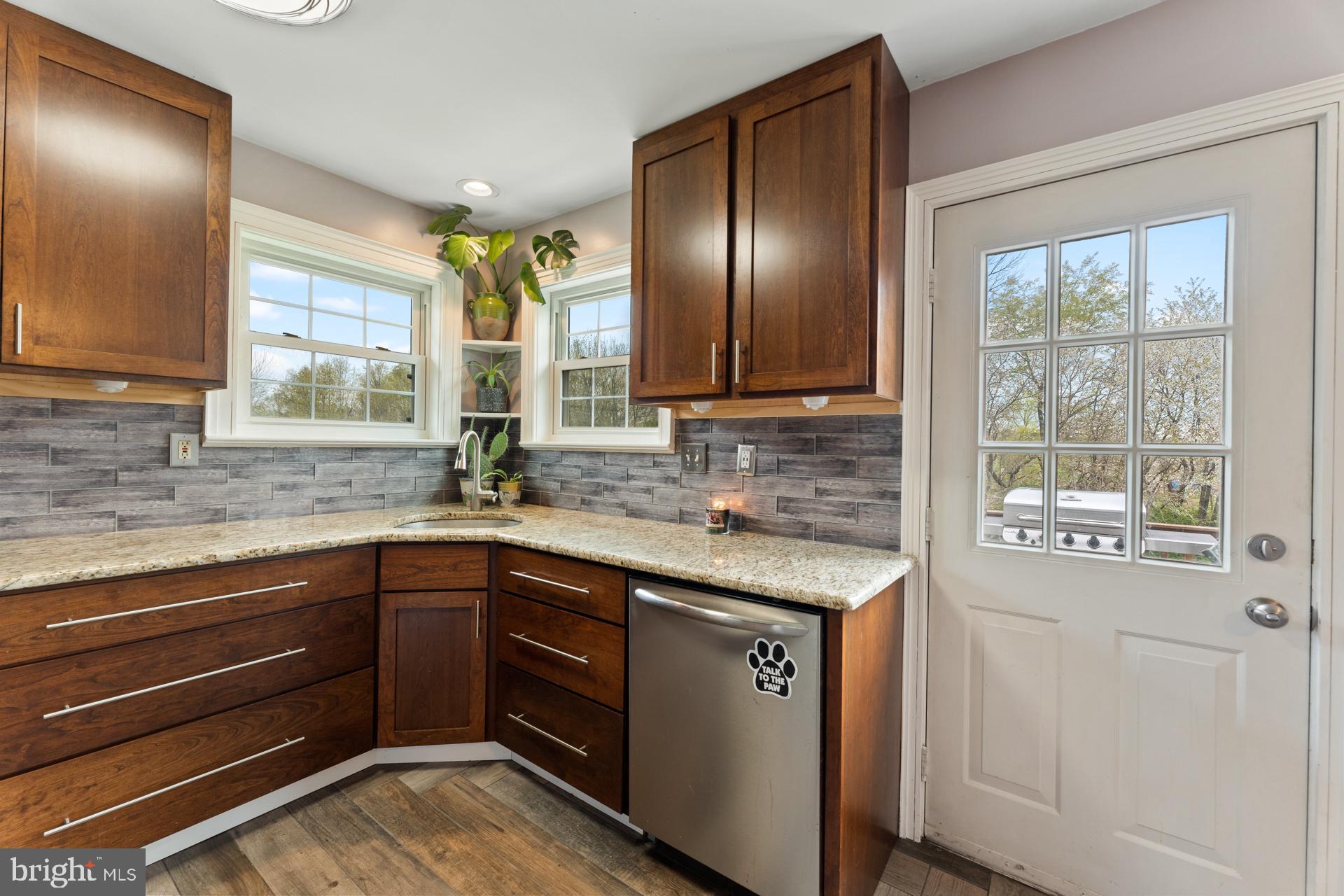FOX RIDGE - Residential