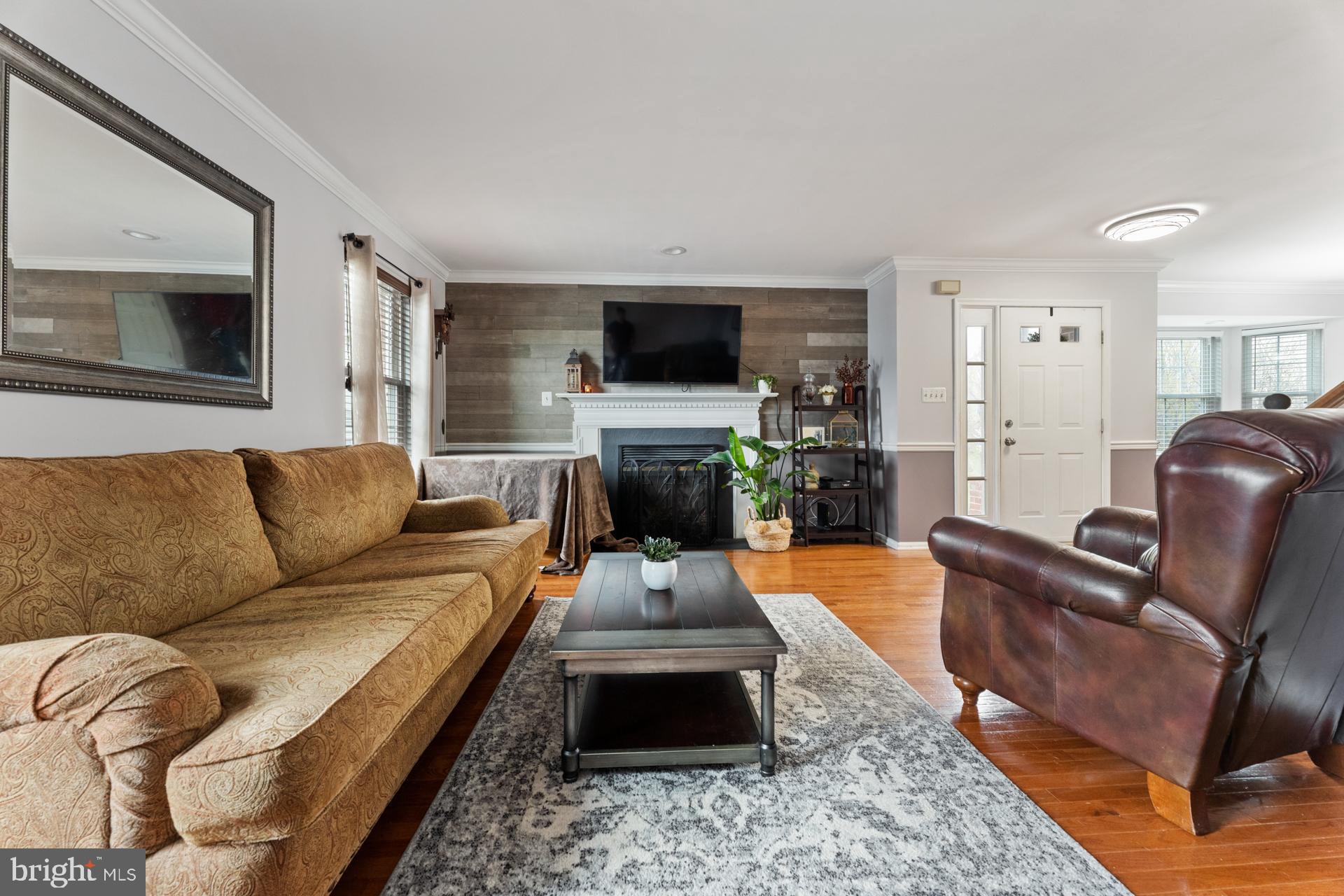 FOX RIDGE - Residential