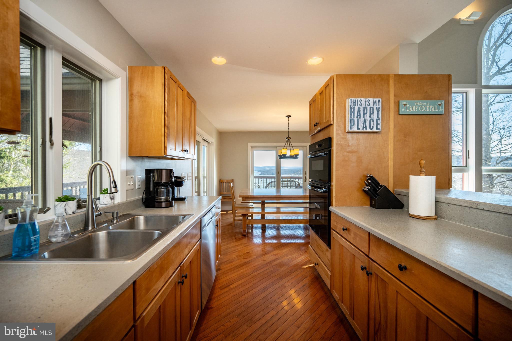 MONTE VISTA HEIGHTS - Residential