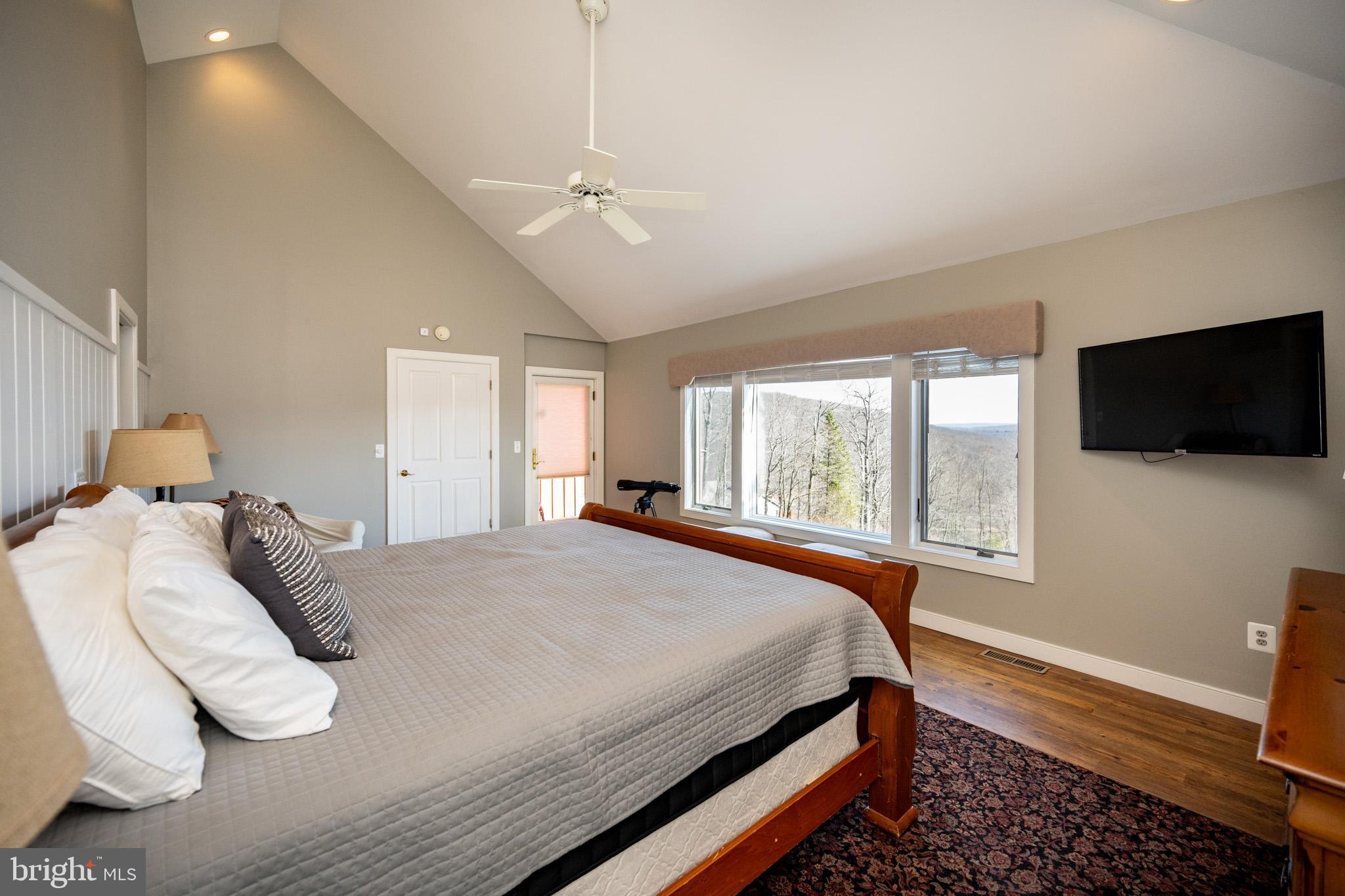 MONTE VISTA HEIGHTS - Residential