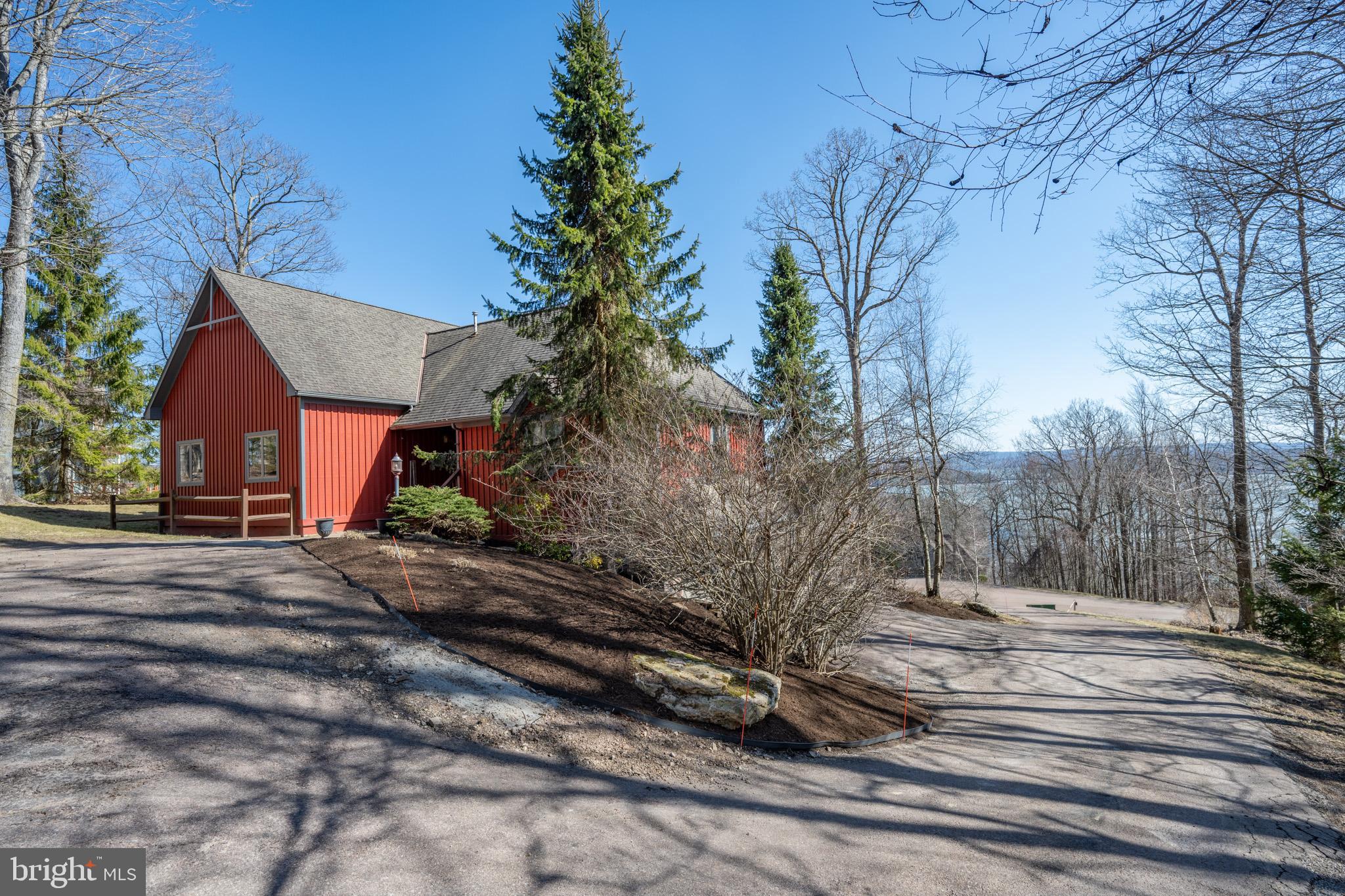 MONTE VISTA HEIGHTS - Residential