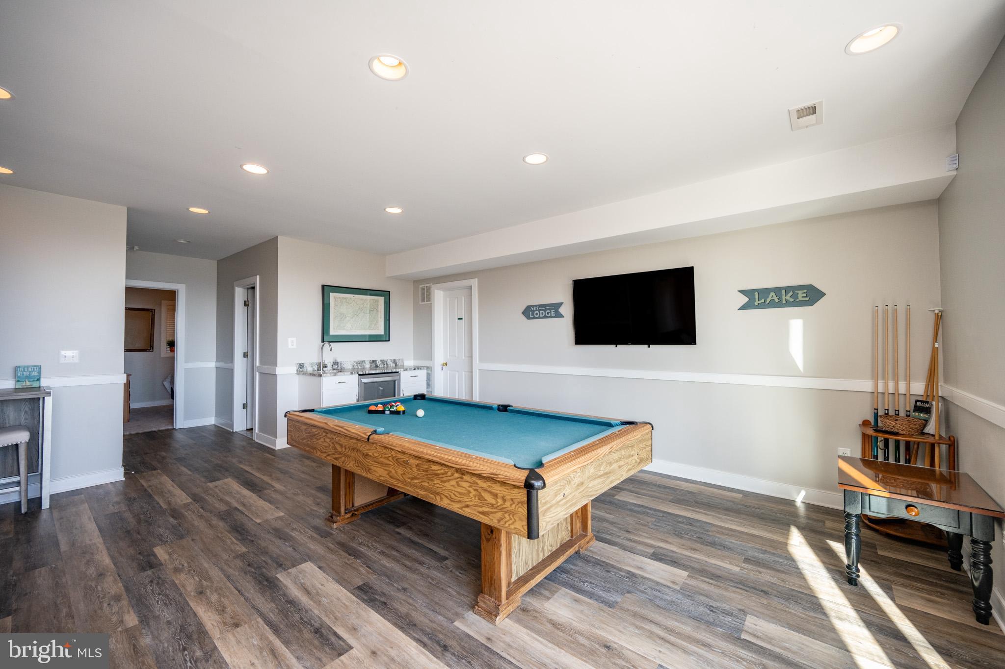 MONTE VISTA HEIGHTS - Residential