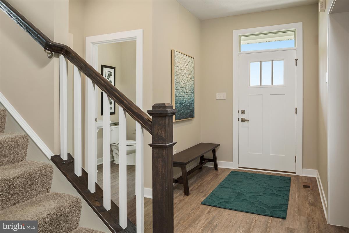 FOX CHAPEL CROSSING - Residential