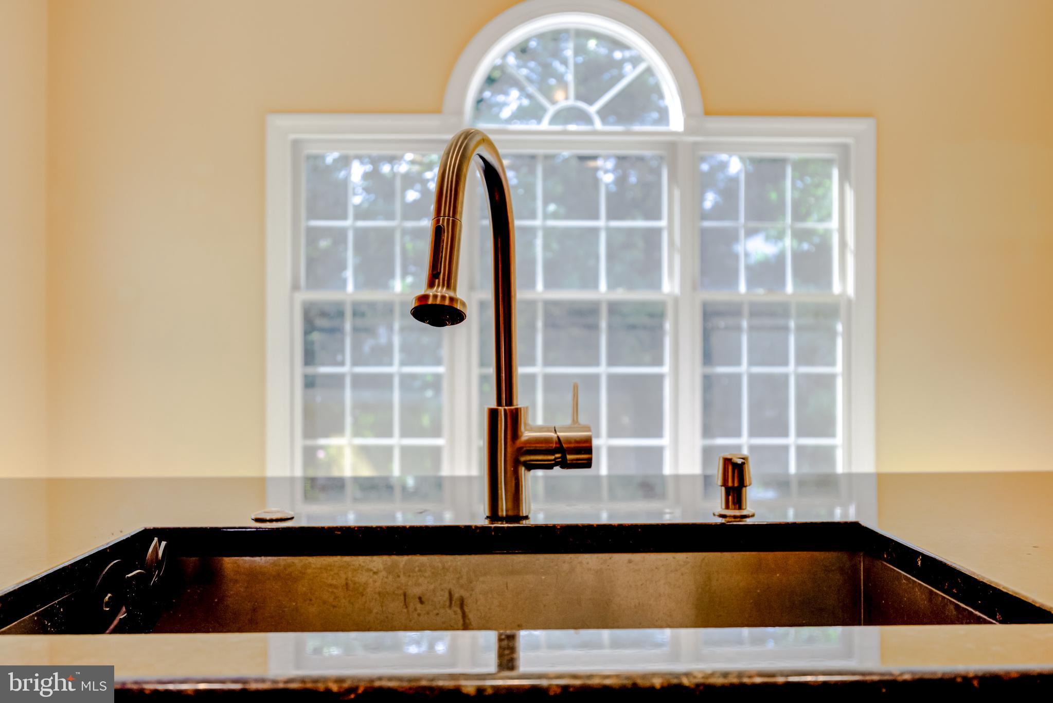 FREEDOM PARK - Residential Lease