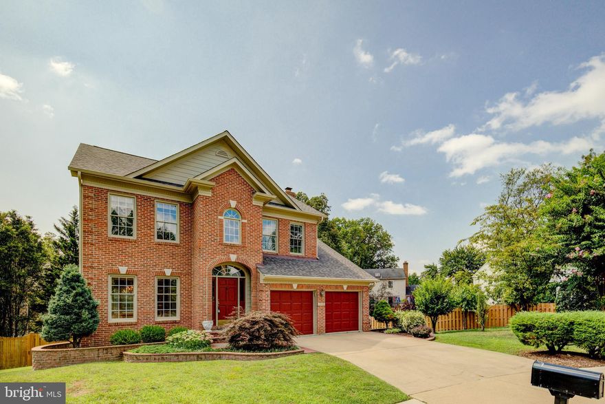 5BR 3.5 BA  Brick front Colonial on a  quiet Cul- de-sac.   Superb location close to the restaurants and shopping of Tysons corner and the town of Vienna. Close proximity to 495 and 66.  1 mile to the silver line metro.  This home features an elegant  2 -story entry foyer with oak staircase and railings.  Main level includes gleaming hardwood floors, with 9ft ceilings and an upgraded trim package.  The gourmet  kitchen   has stainless steel appliances, granite countertops, Mosaic glass tiles backsplash, recessed lights and premium grade wood cabinets. Spacious primary suite has 2 walk-in closets with an abundance of storage, and a bathroom that includes dual sinks, separate shower and soaking tub with whirlpool jets. Lower level features a large bedroom and a full bath. a rec room and  plenty of storage. Fire retardant sprinkler system on all 3 levels.  New HVAC (both units) 2021 , New roof 2019  Located in the highly sought after Marshall high school pyramid.