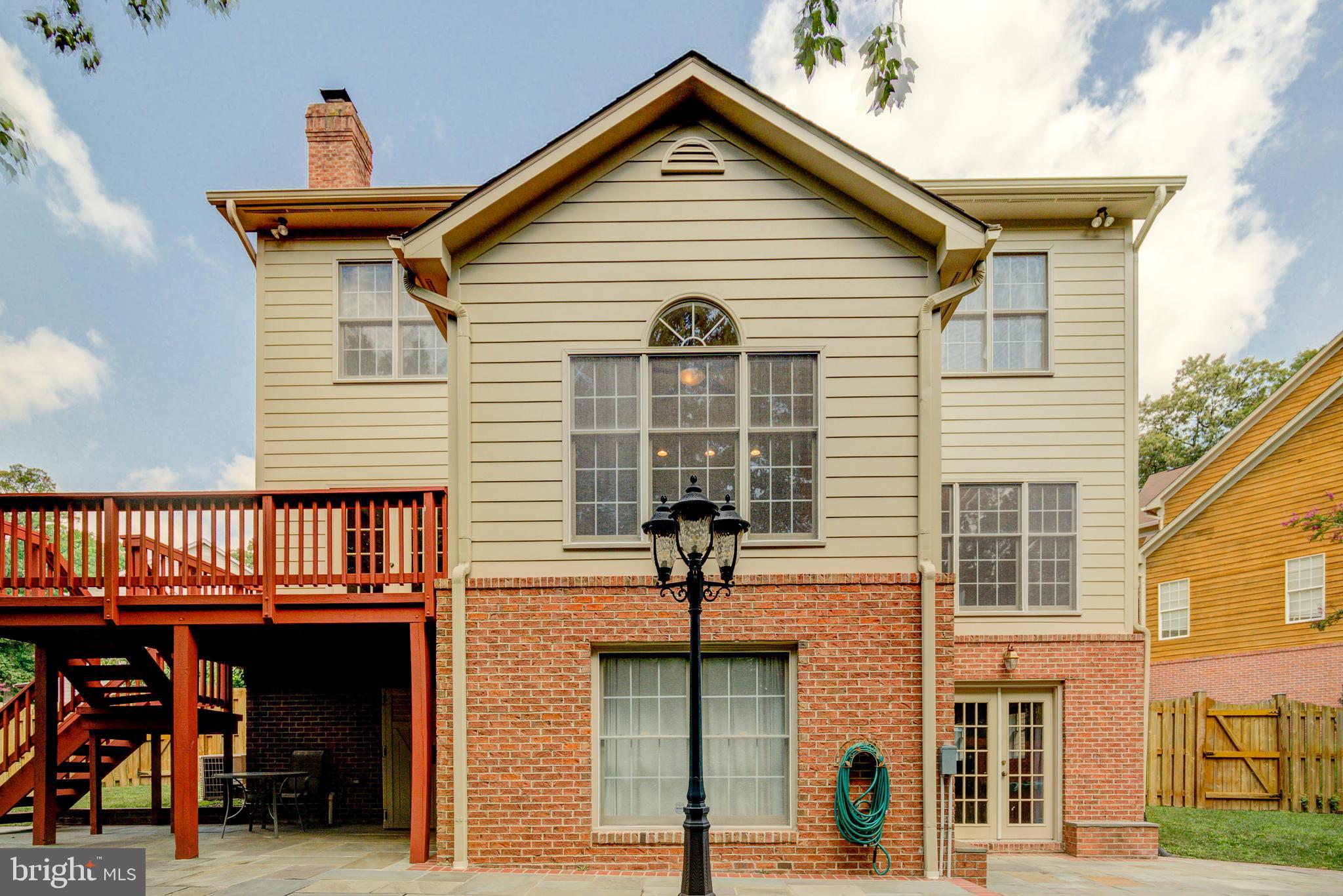 FREEDOM PARK - Residential Lease