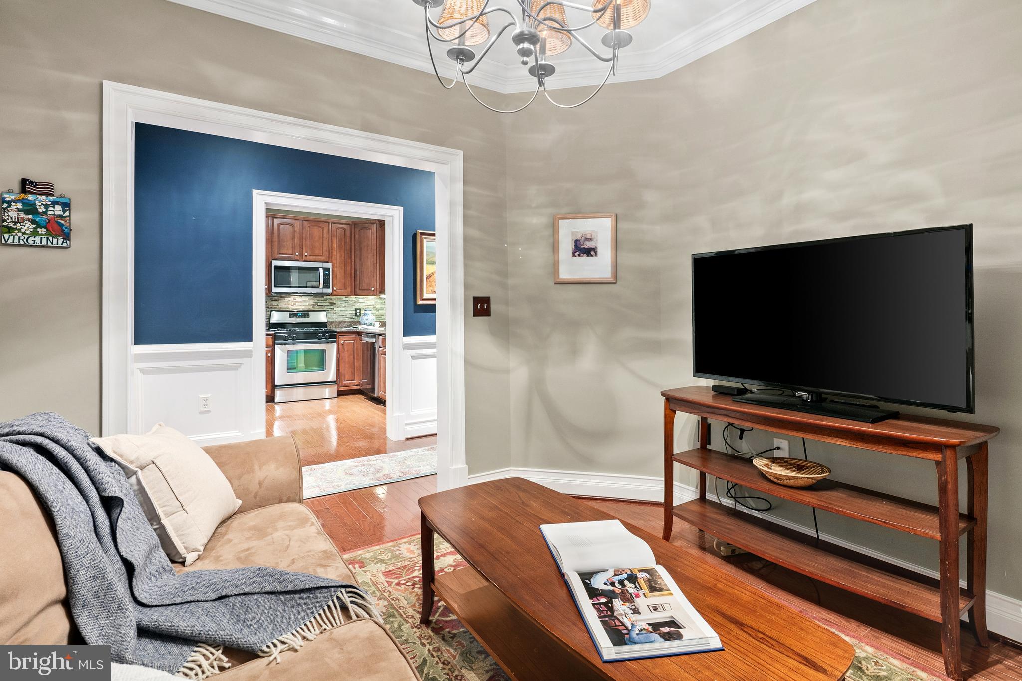 FOUR SEASONS AT ASHBURN VILLAGE - Residential