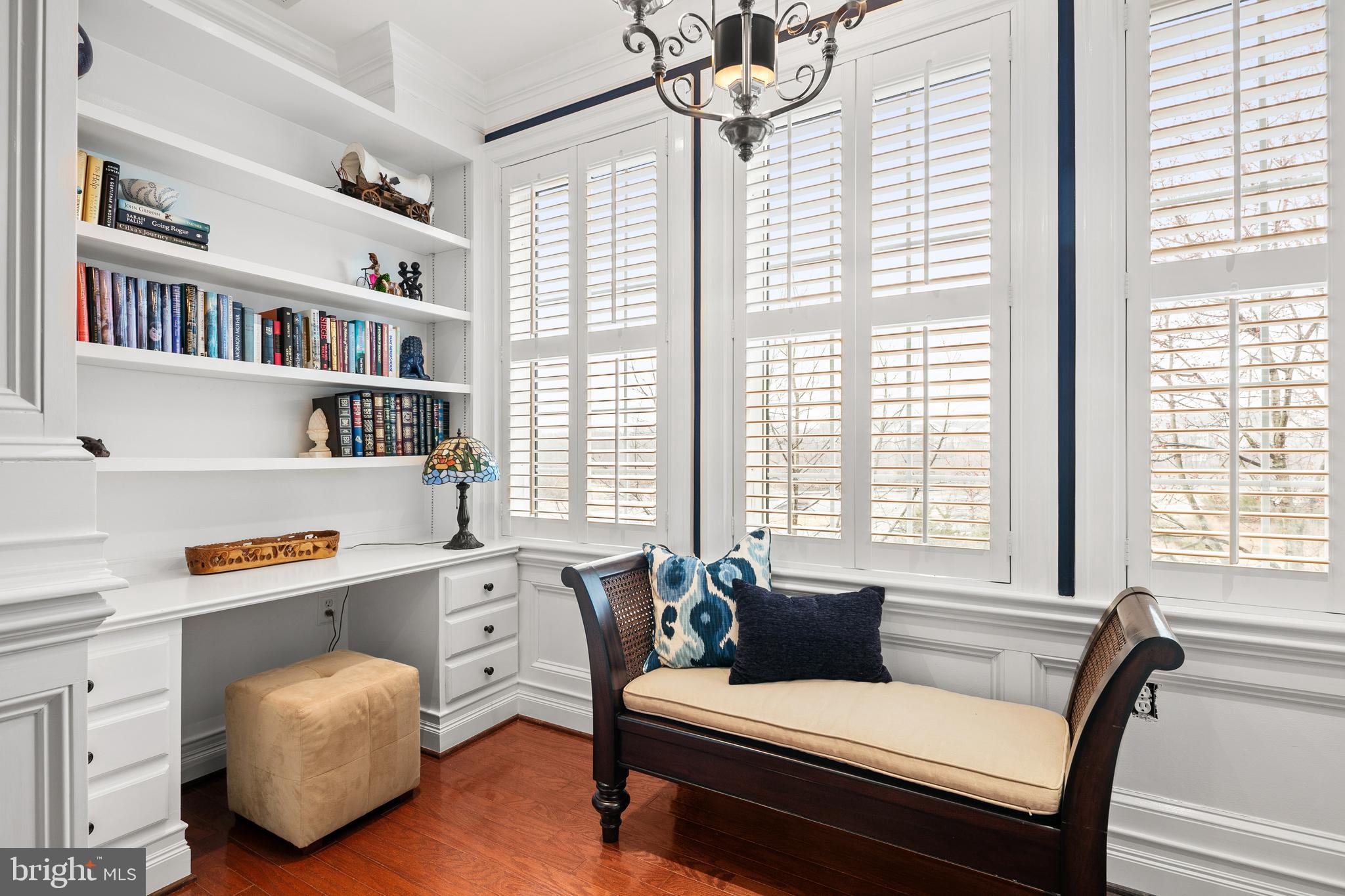 FOUR SEASONS AT ASHBURN VILLAGE - Residential