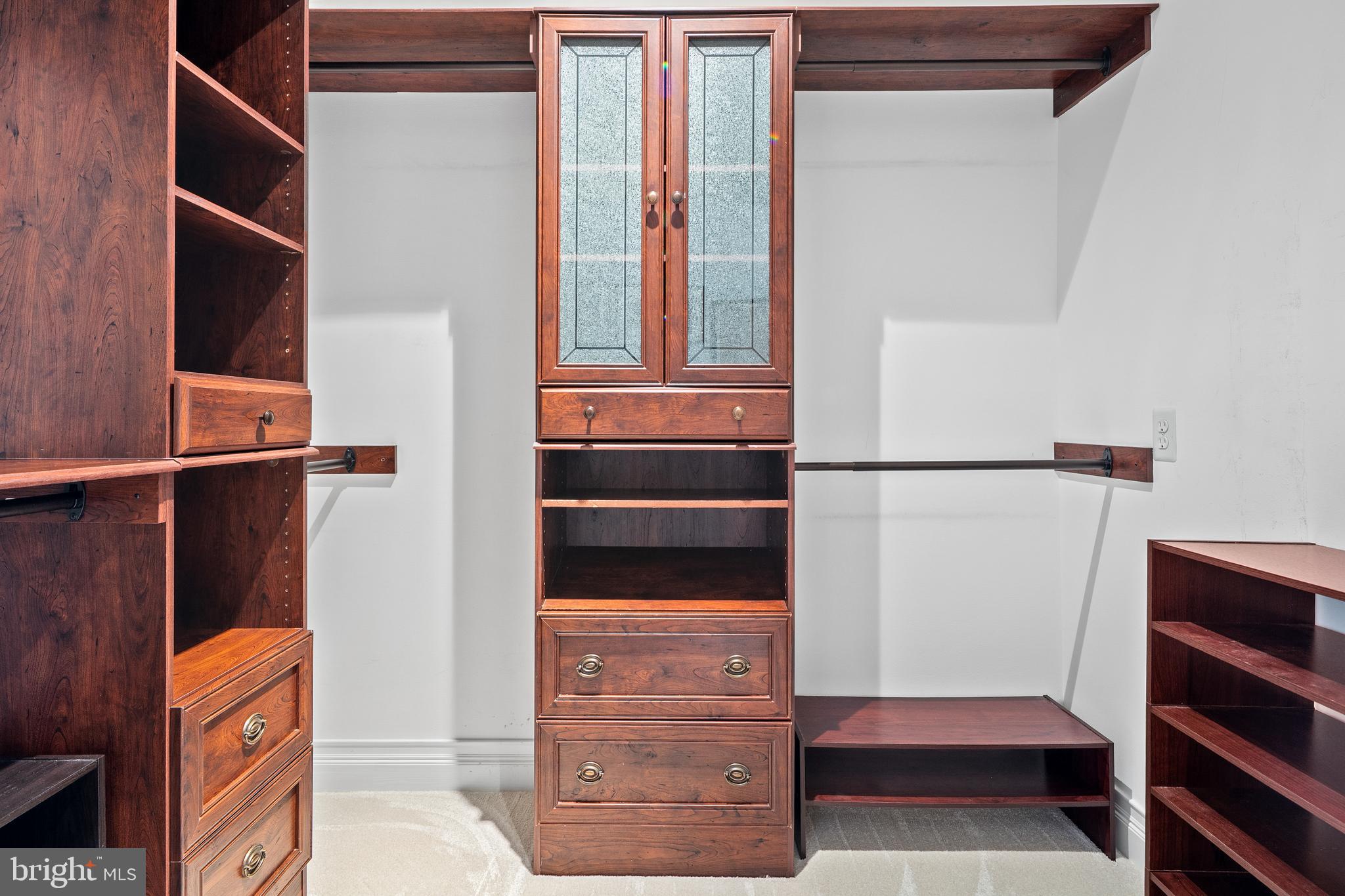 FOUR SEASONS AT ASHBURN VILLAGE - Residential