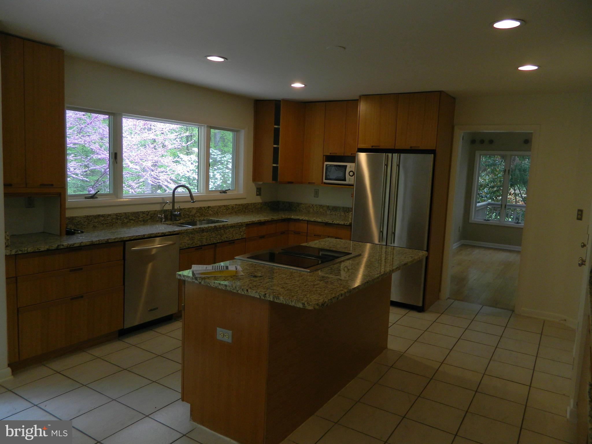 HARBOUR GLEN - Residential Lease