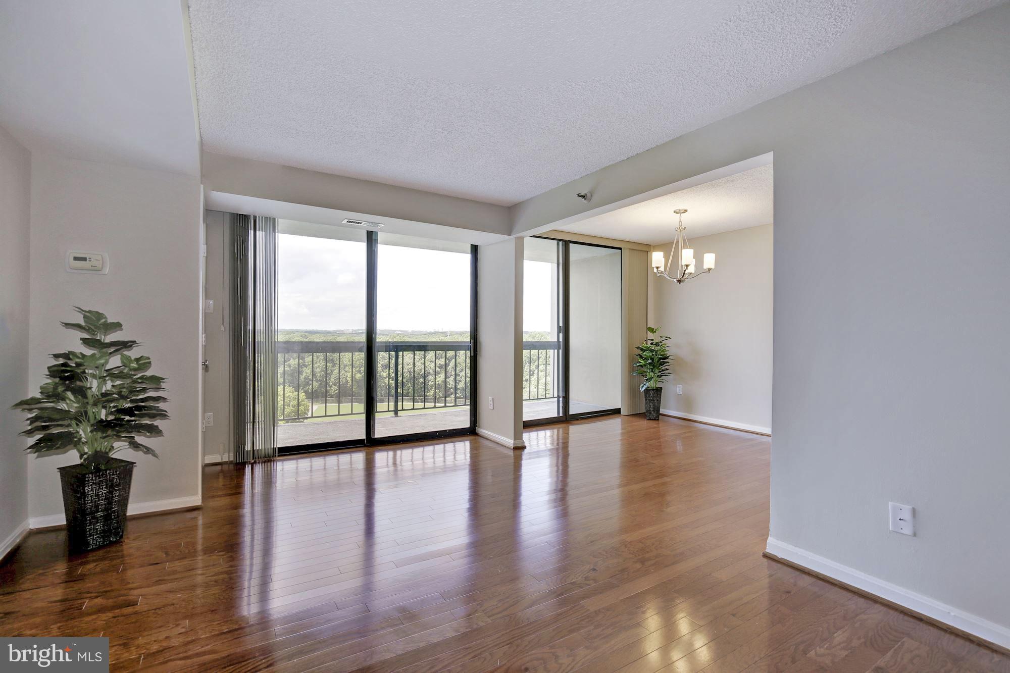 CHELSEA TOWERS - Residential Lease