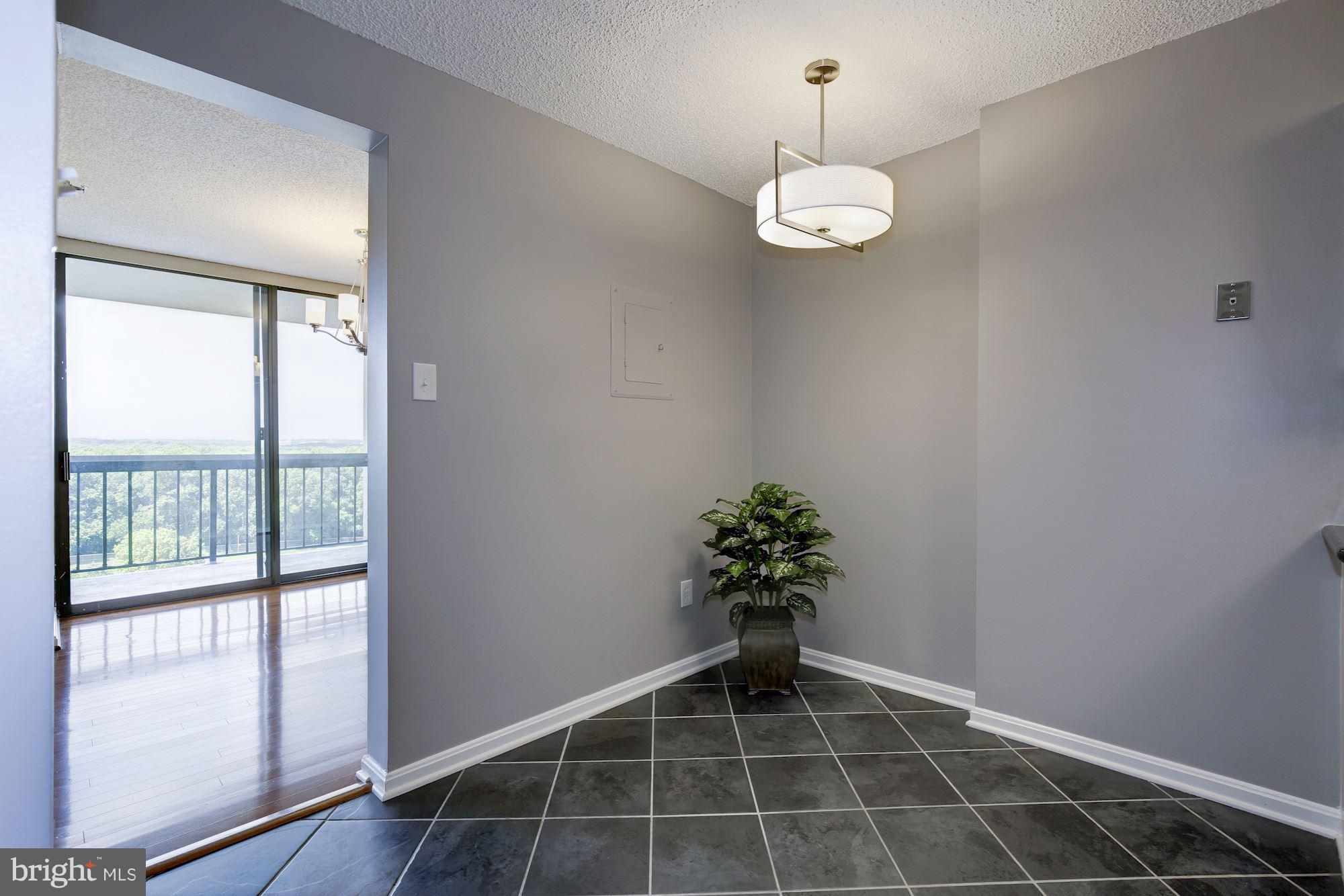 CHELSEA TOWERS - Residential Lease