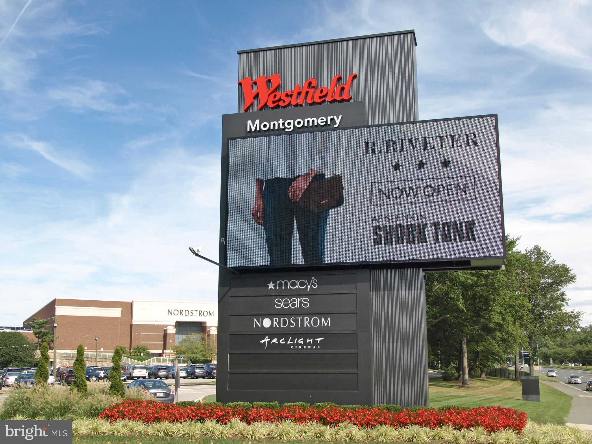 CHELSEA TOWERS - Residential Lease