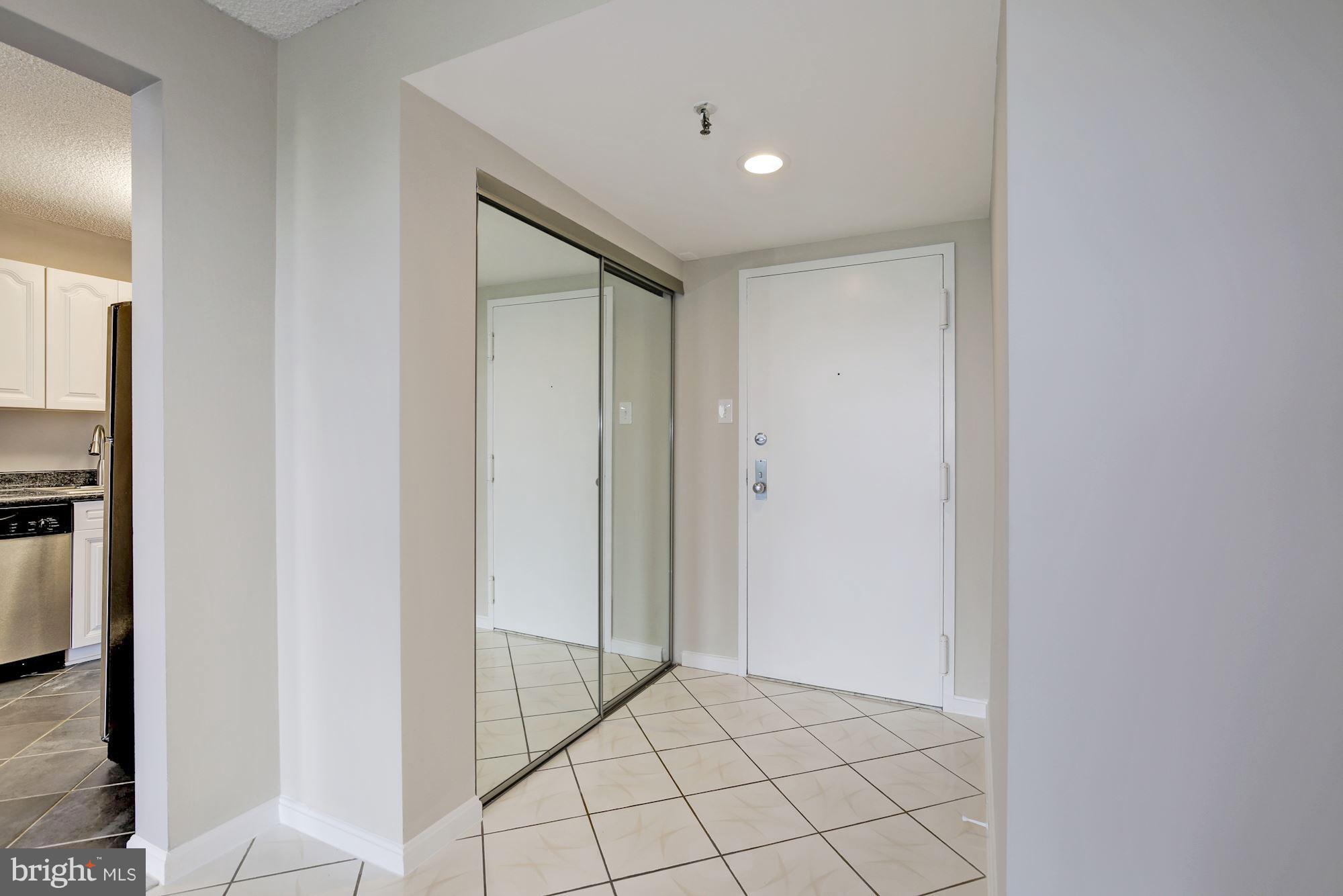 CHELSEA TOWERS - Residential Lease