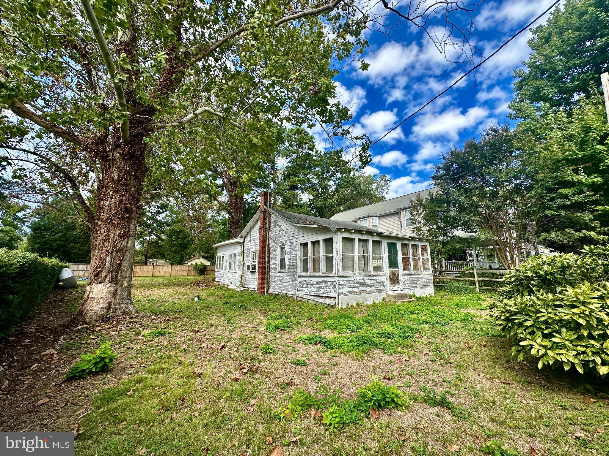 COBB ISLAND - Residential