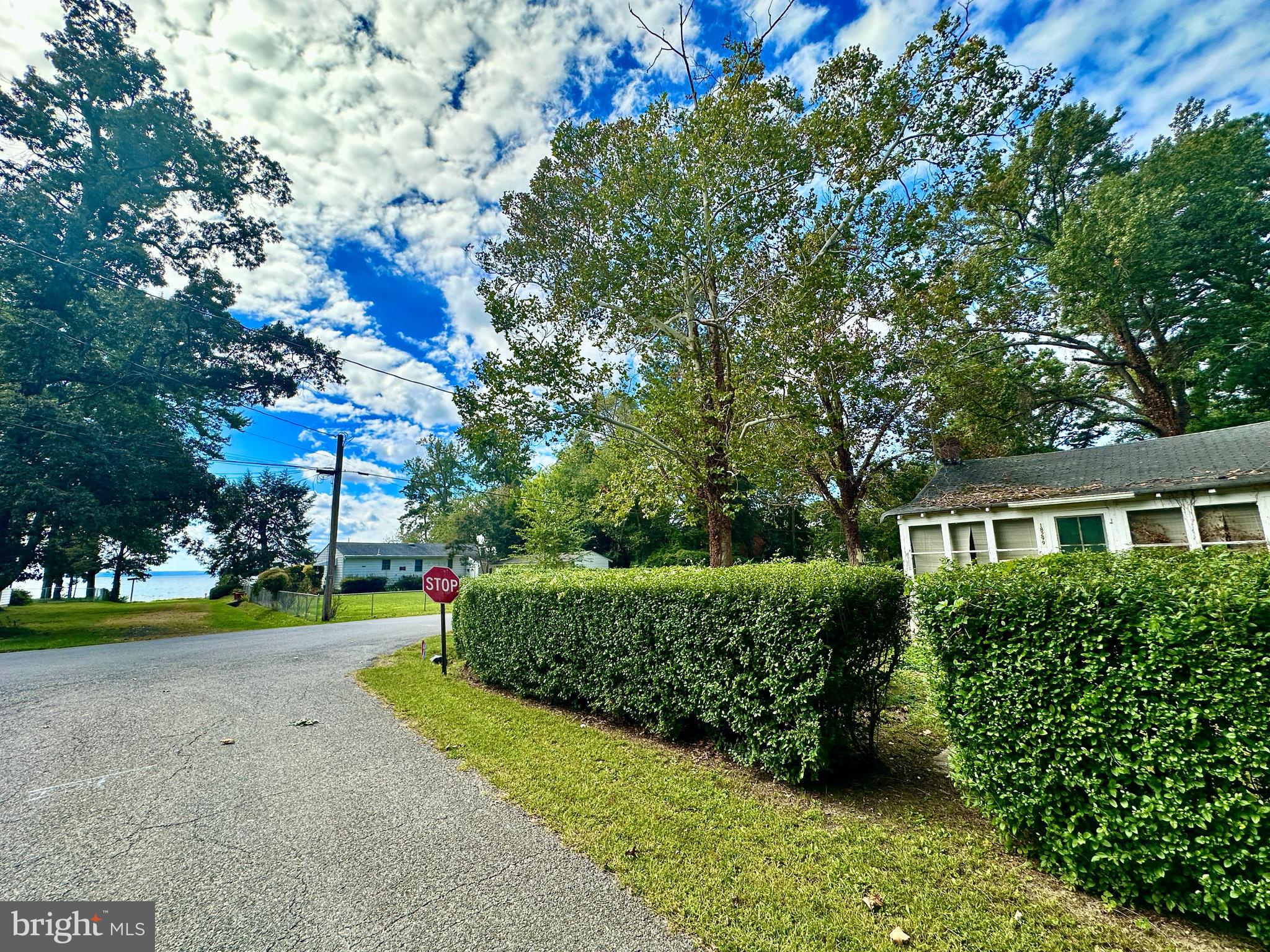 COBB ISLAND - Residential