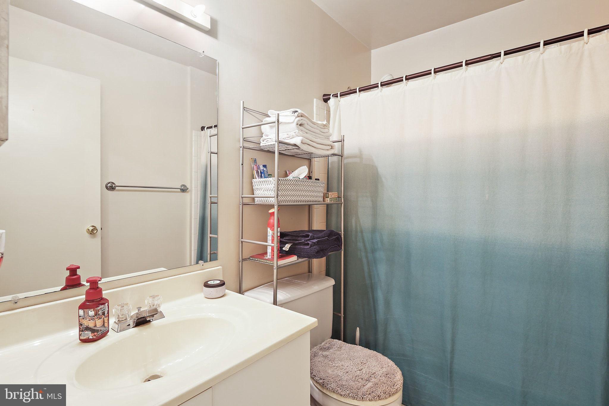 TIMBER GROVE - Residential