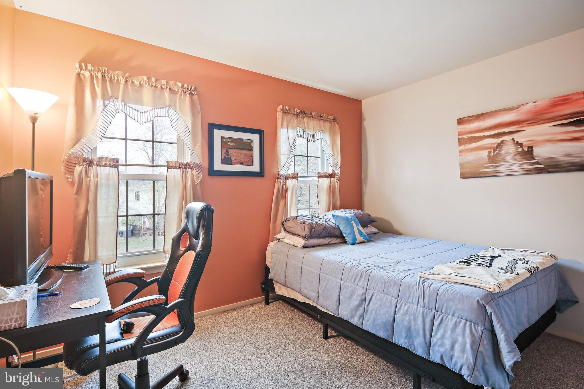 TIMBER GROVE - Residential