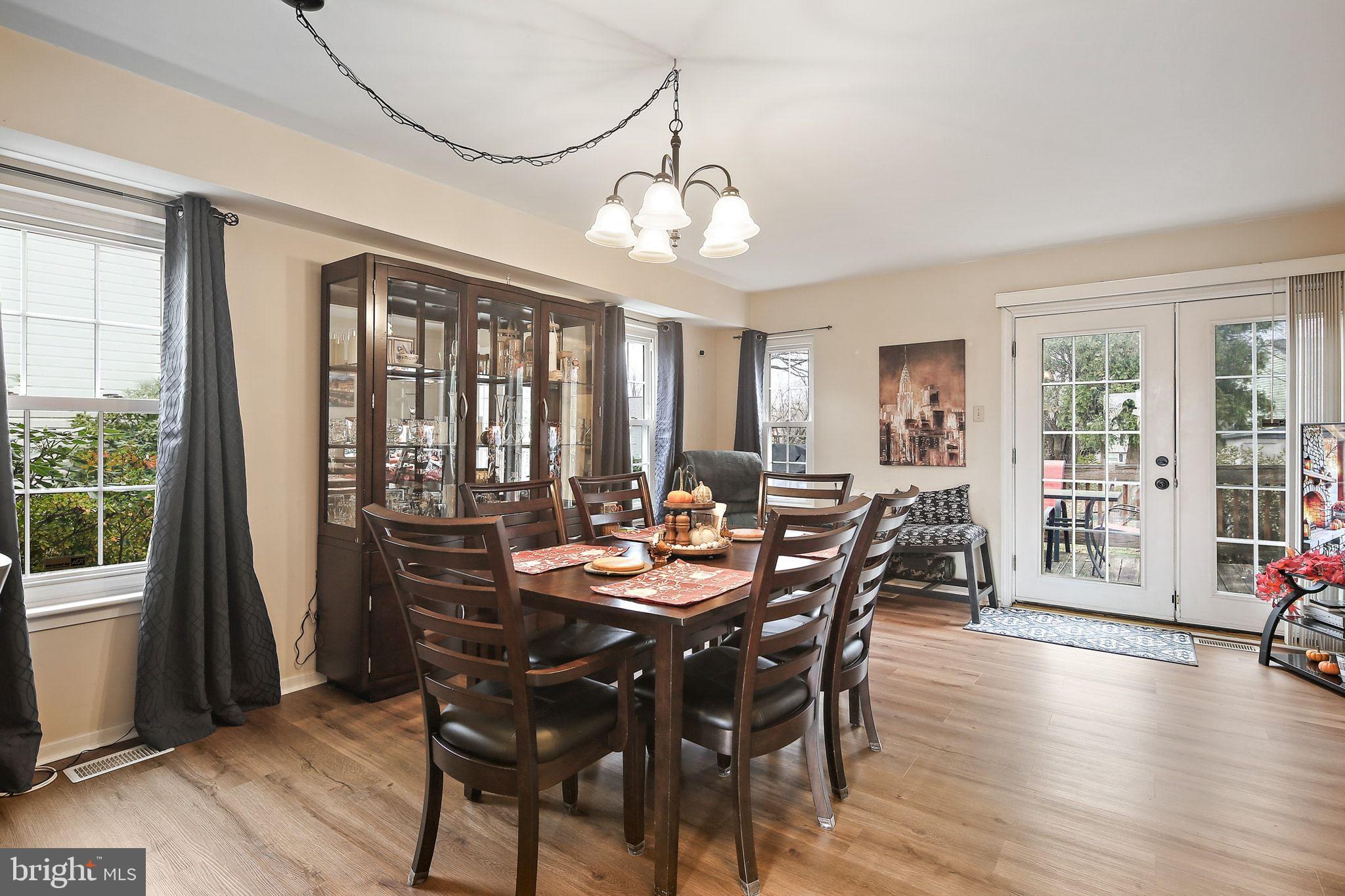 TIMBER GROVE - Residential