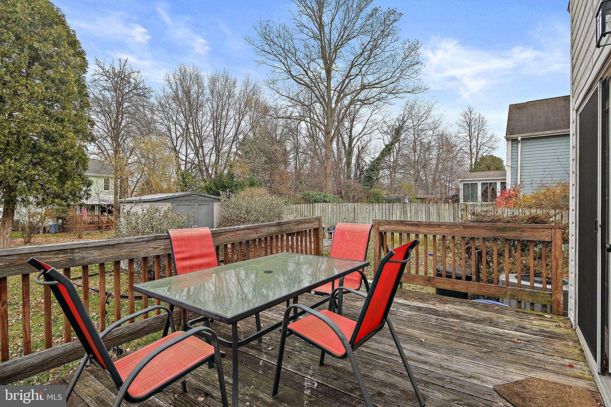 TIMBER GROVE - Residential